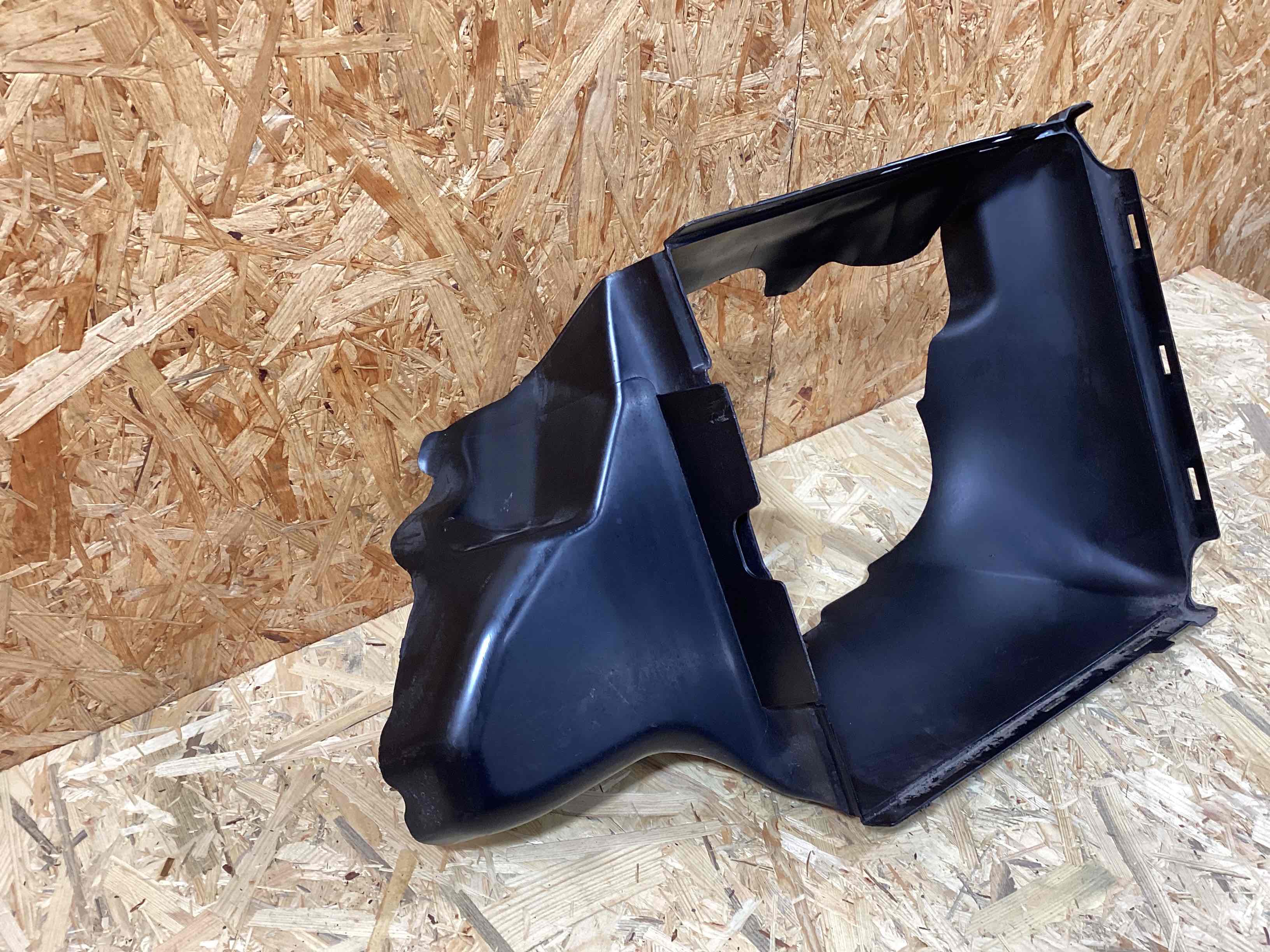 Воздуховод Porsche 911 230326-109