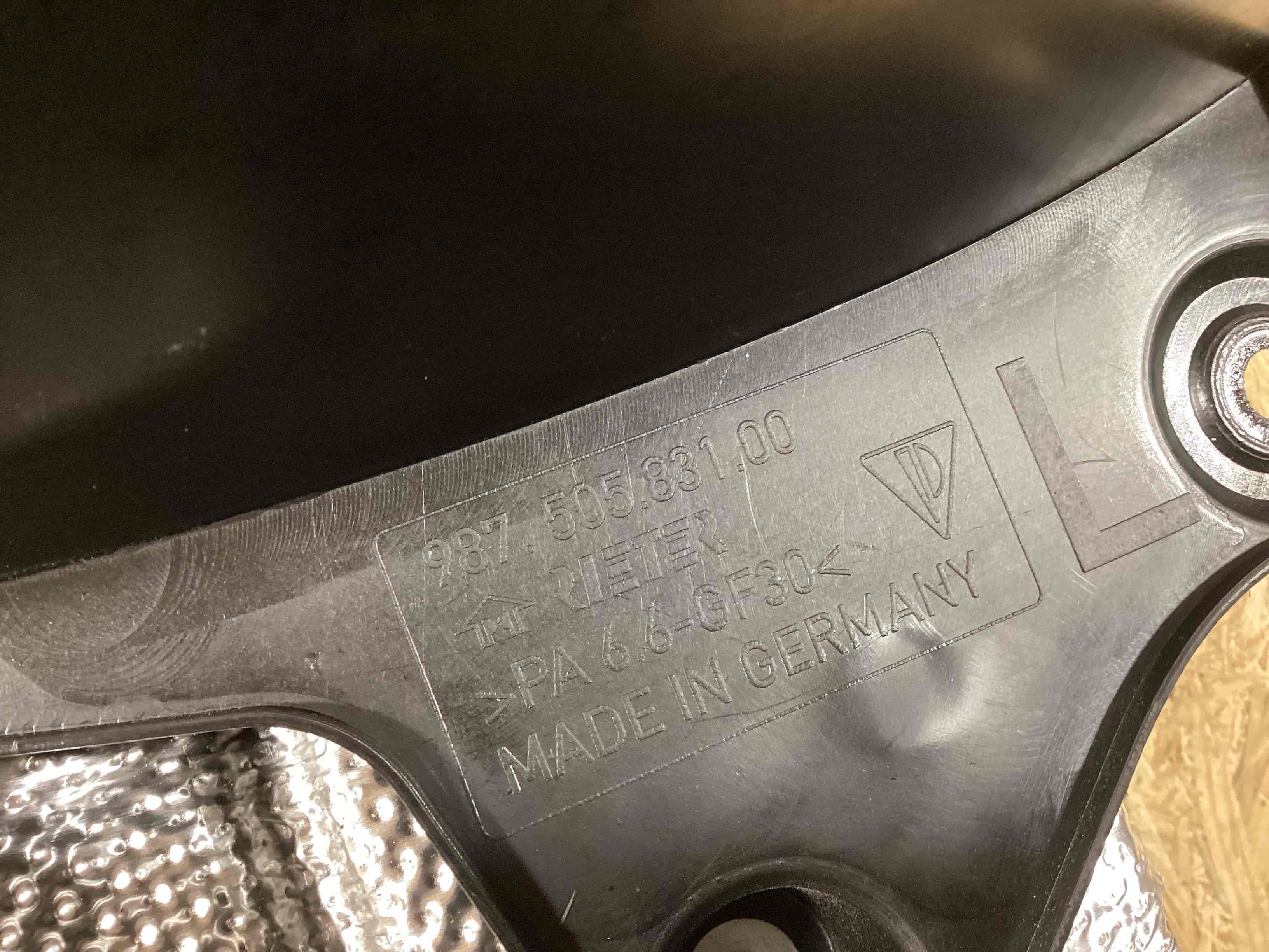 Крепление бампера Porsche Boxster 718 230326-117