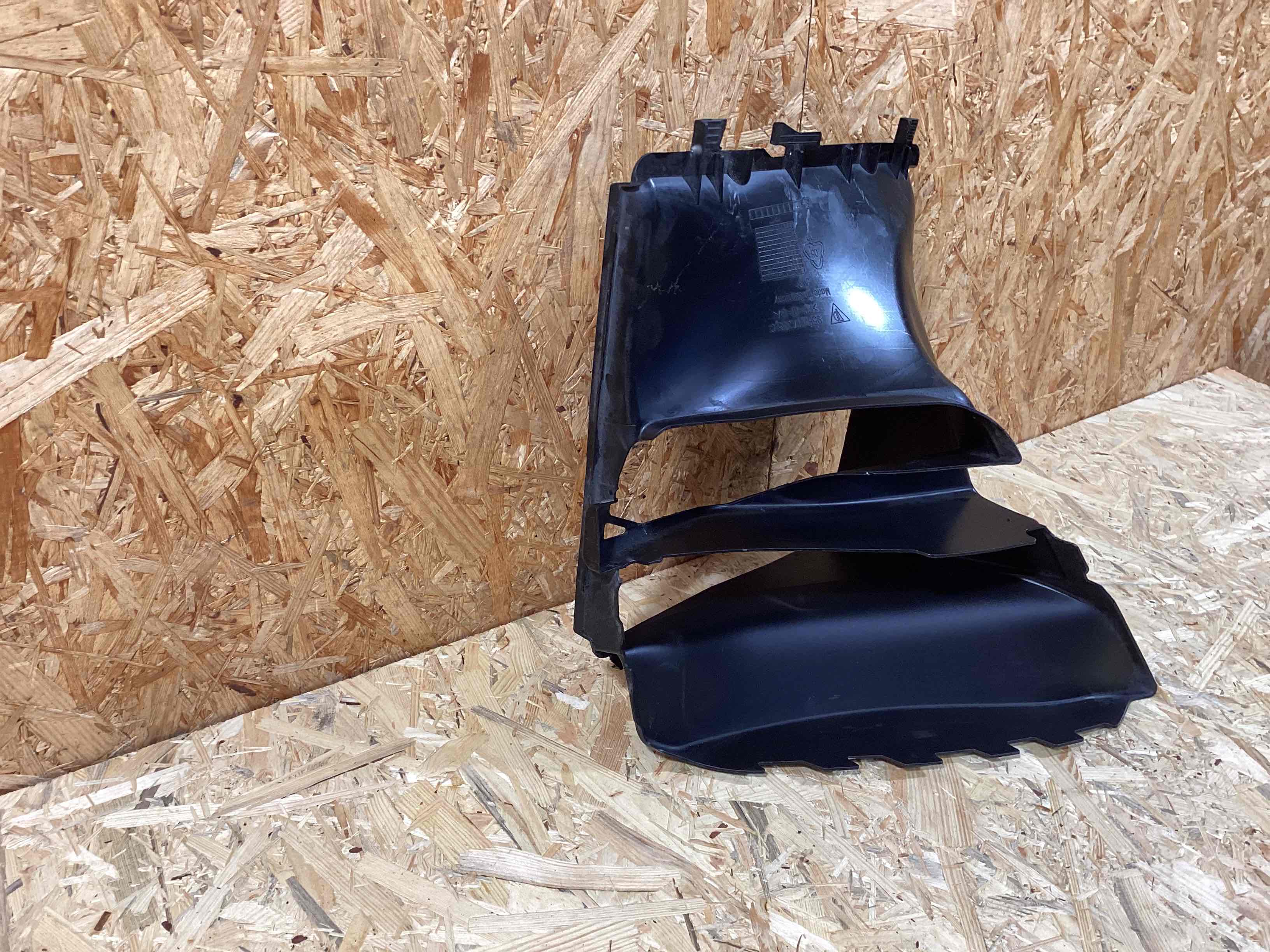 Воздуховод Porsche Macan 230326-118