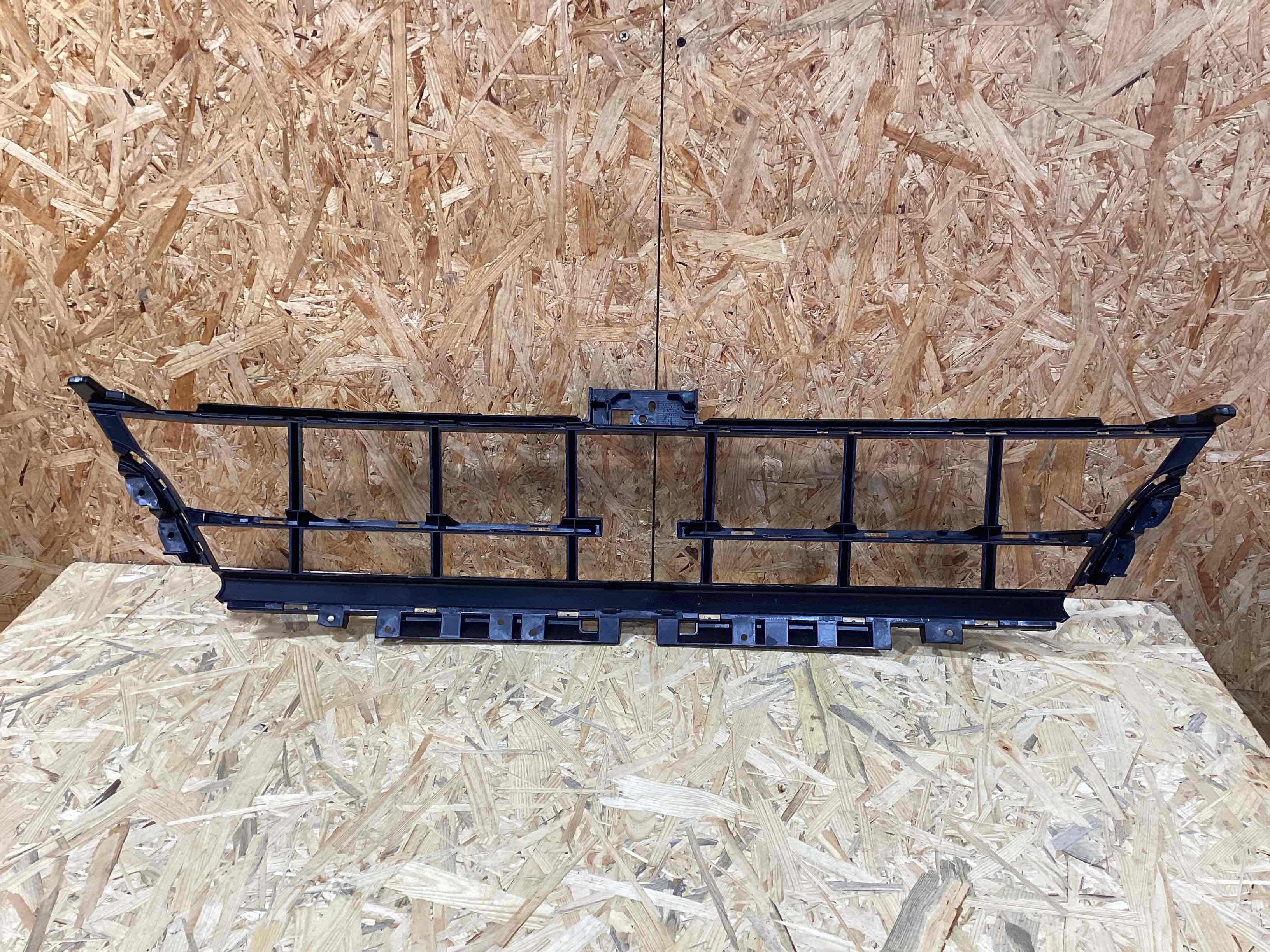 Заглушка, вставка (решетка) в бампер Porsche Panamera 230426-123