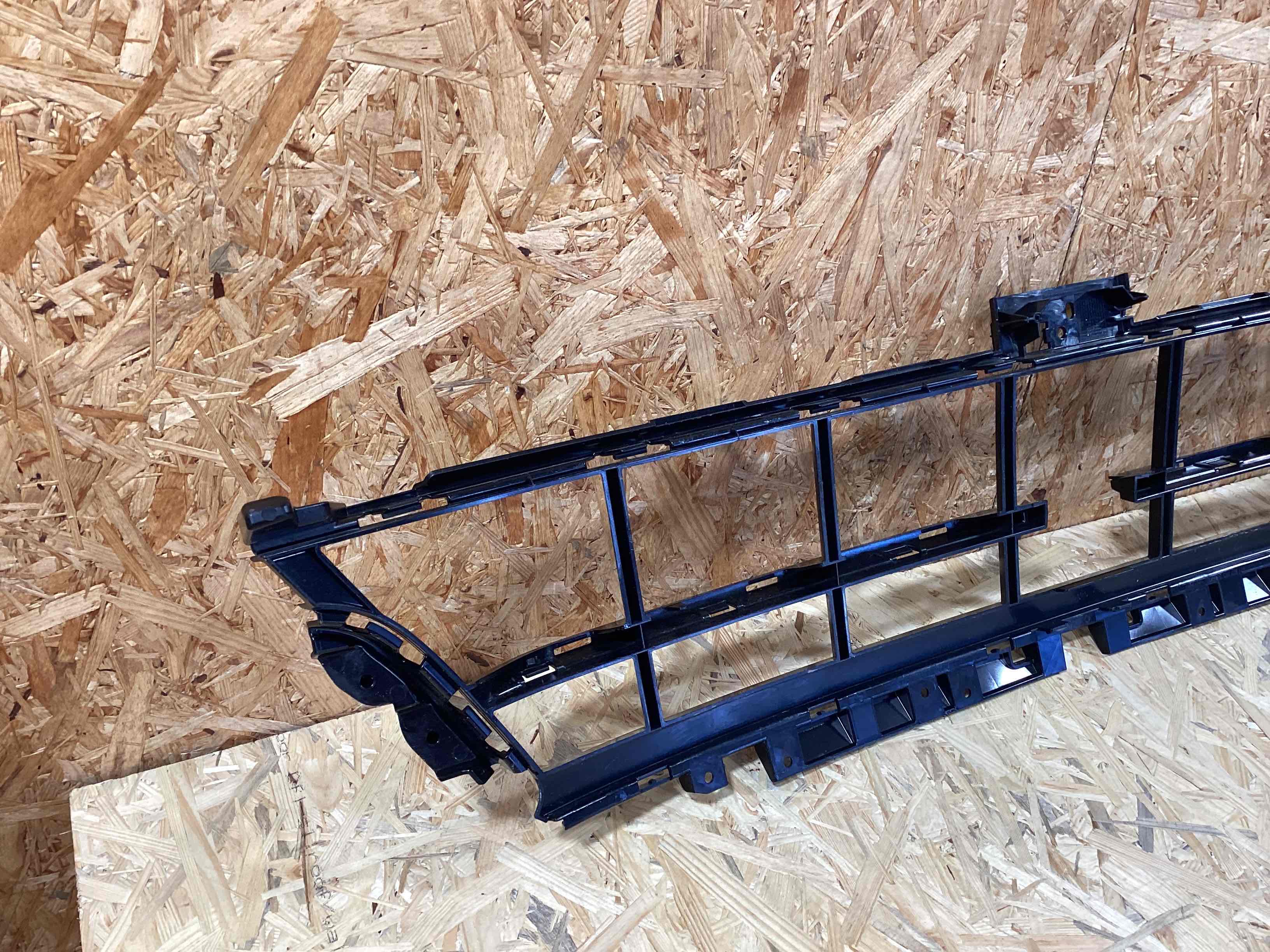 Заглушка, вставка (решетка) в бампер Porsche Panamera 230426-123