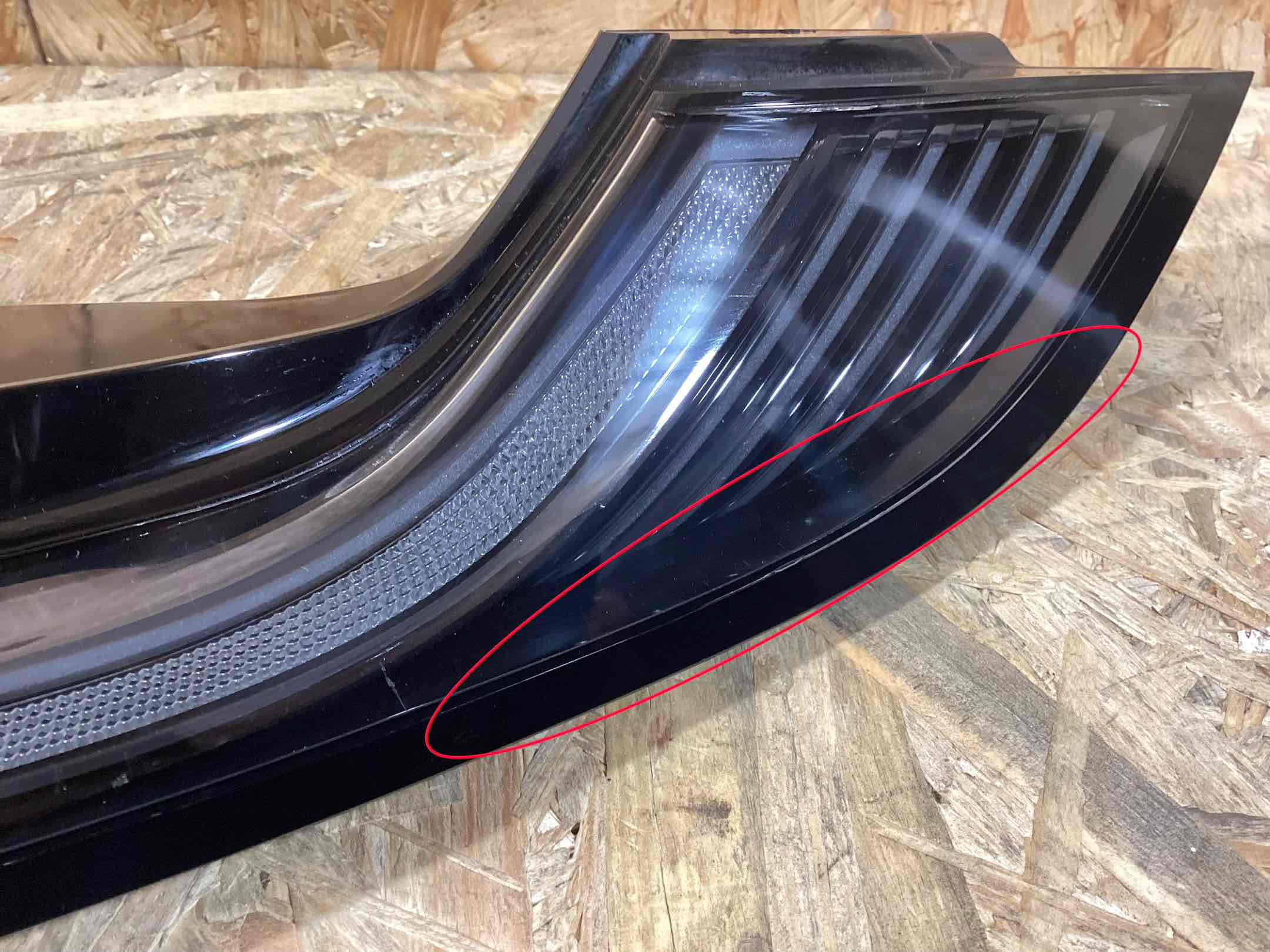 Фонарь задний правый Porsche 911 230726-117