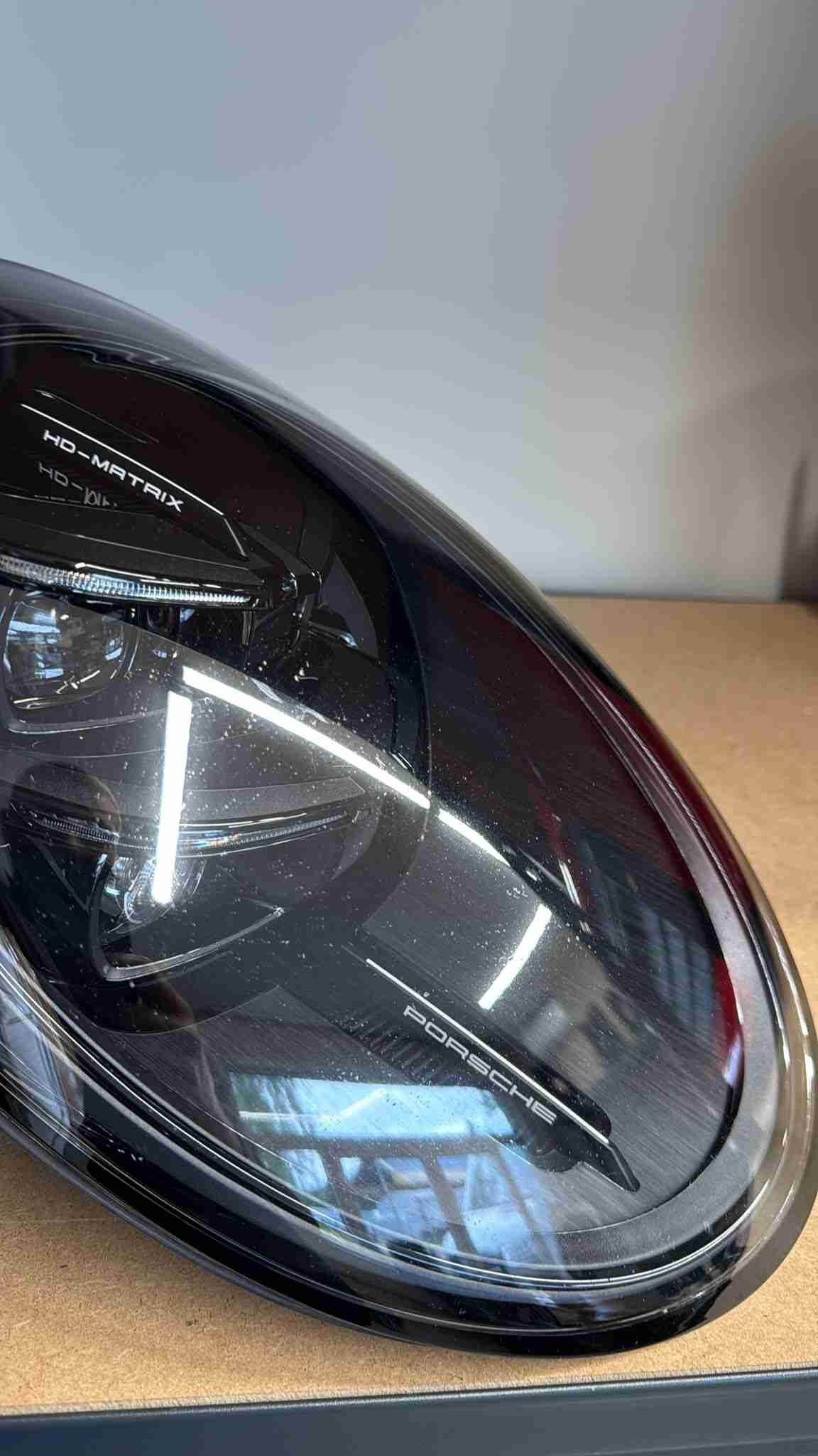 Фара правая Porsche 911 230726-203