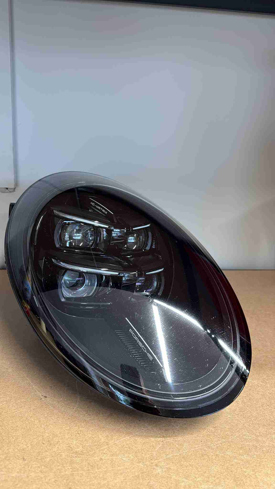 Фара правая Porsche 911 230726-203