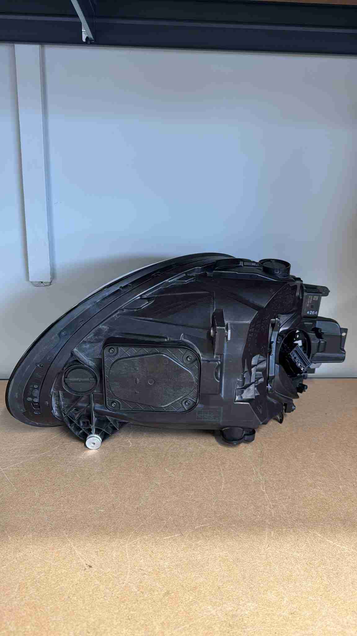 Фара левая Porsche 911 230726-204