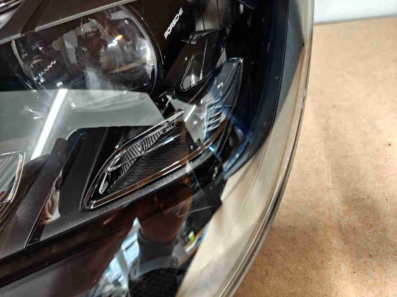 Фара ліва Porsche Panamera 230826-201