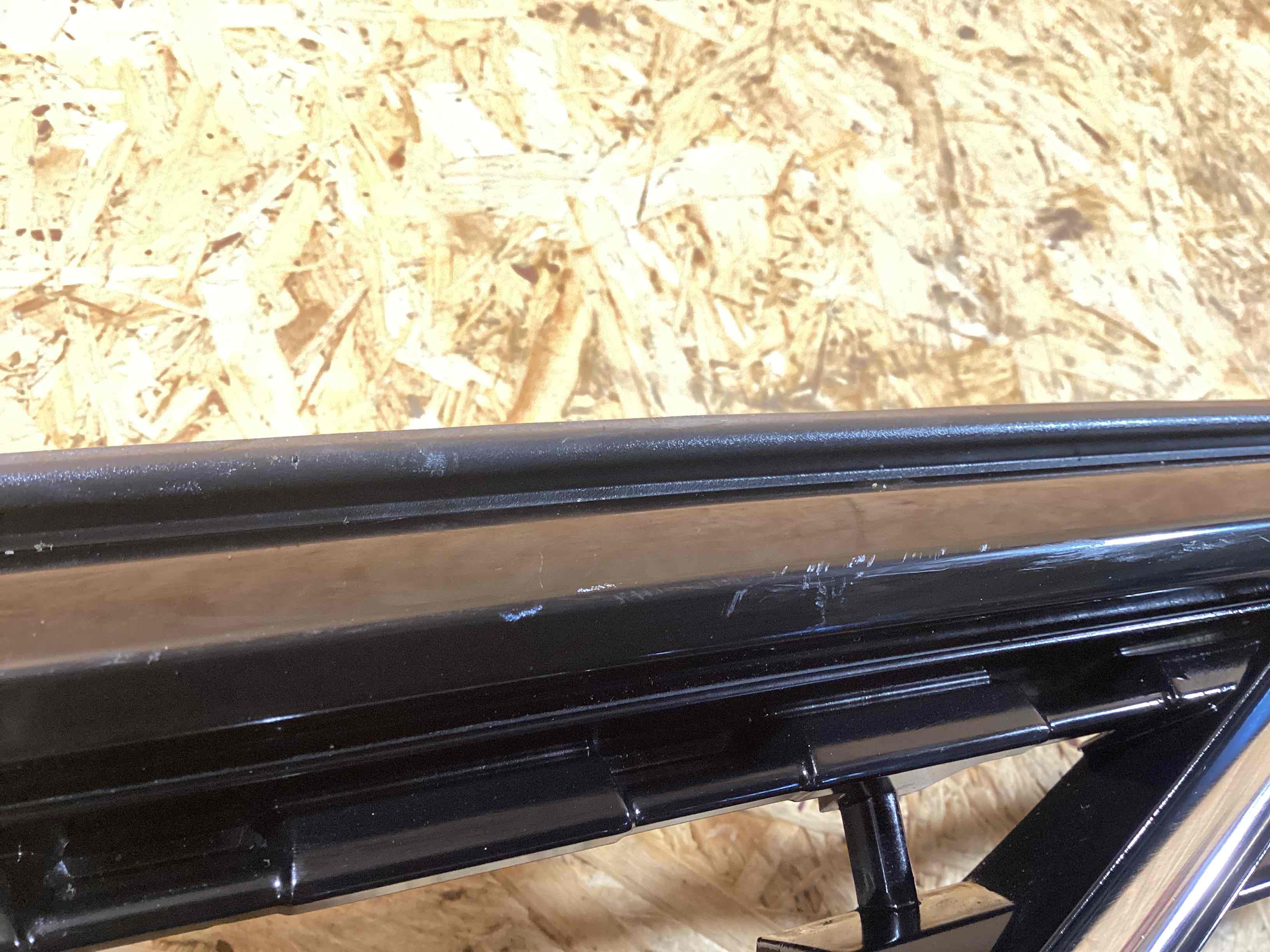 Решетка радиатора Volvo XC60 230925-109