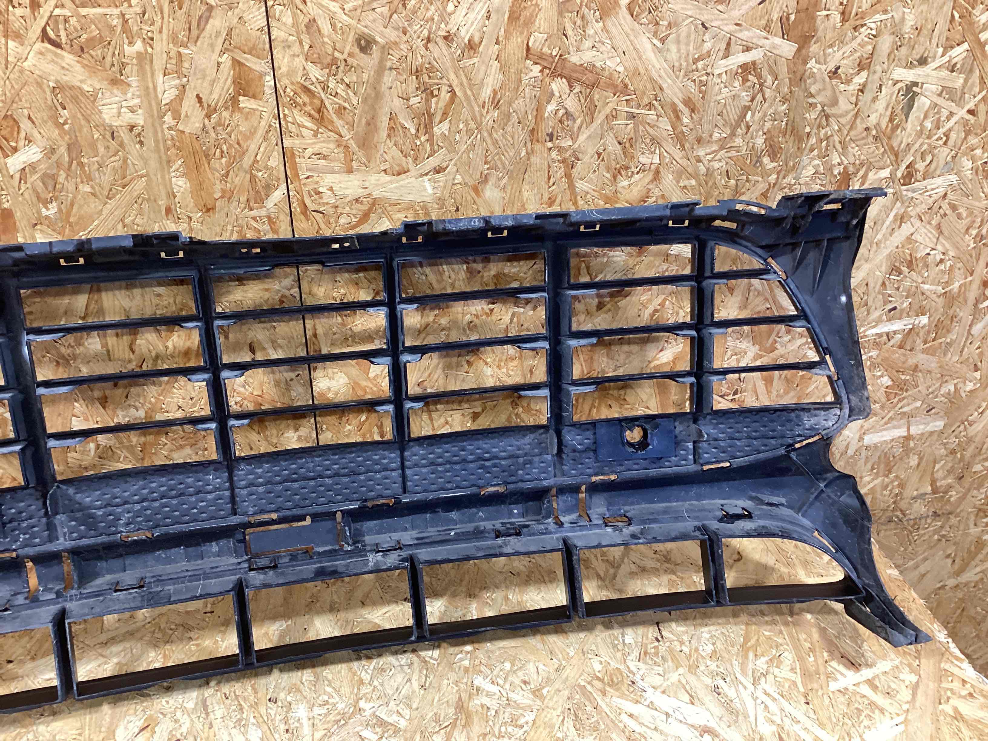 Заглушка, вставка (решетка) в бампер Porsche Macan 230925-112