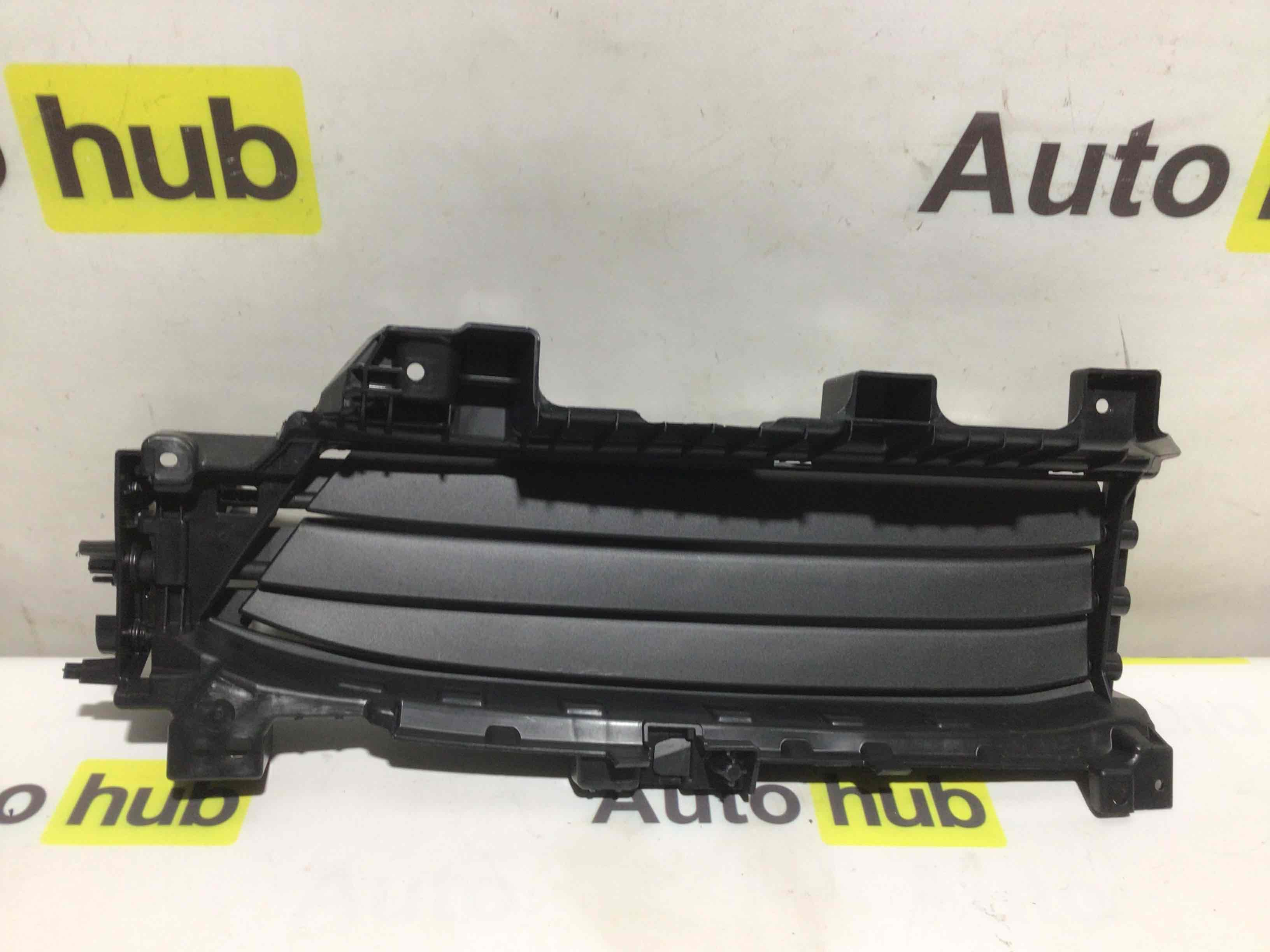 Жалюзи радиатора Porsche Macan 231225-004