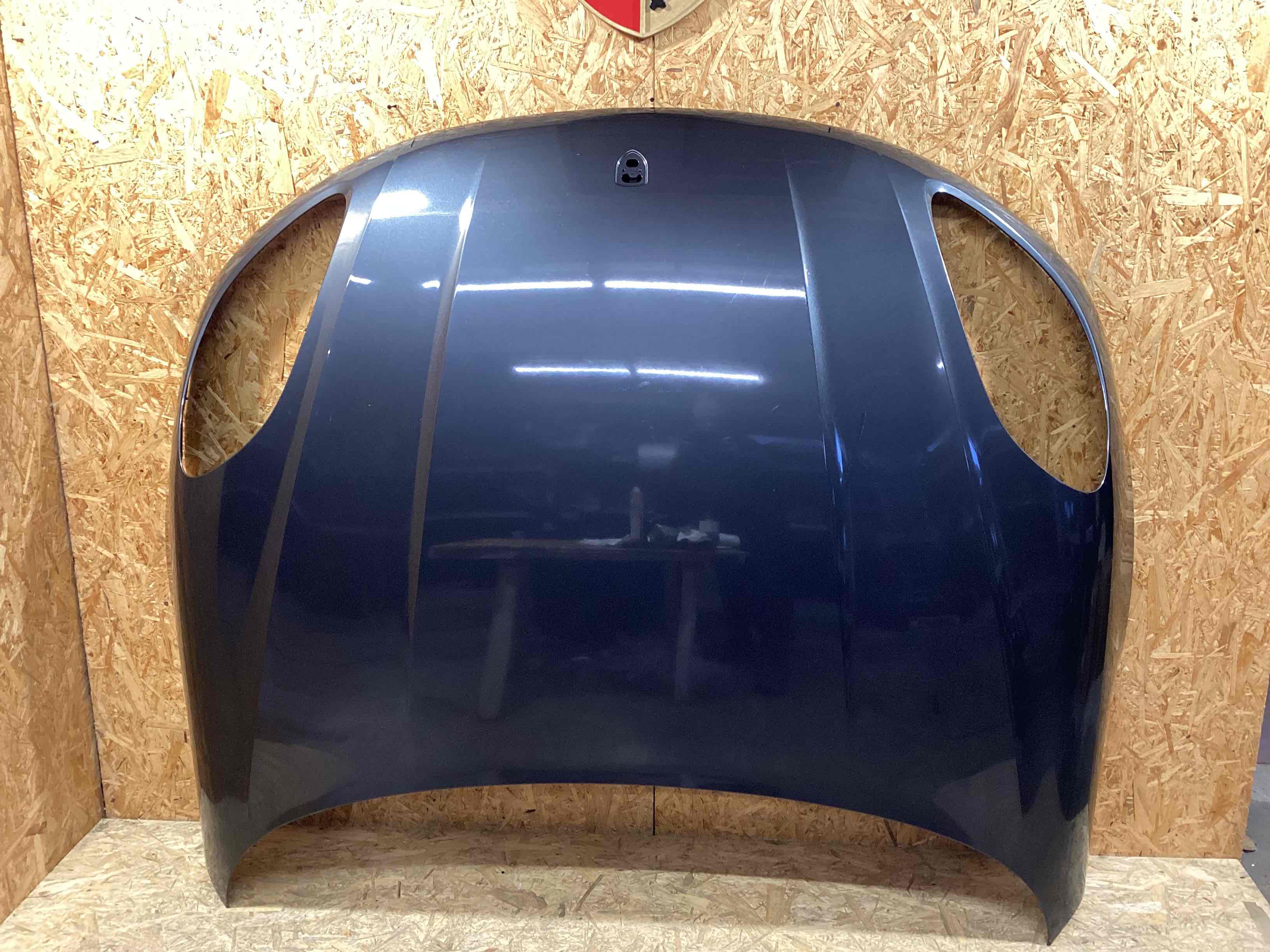 Капот Porsche Macan 240226-101