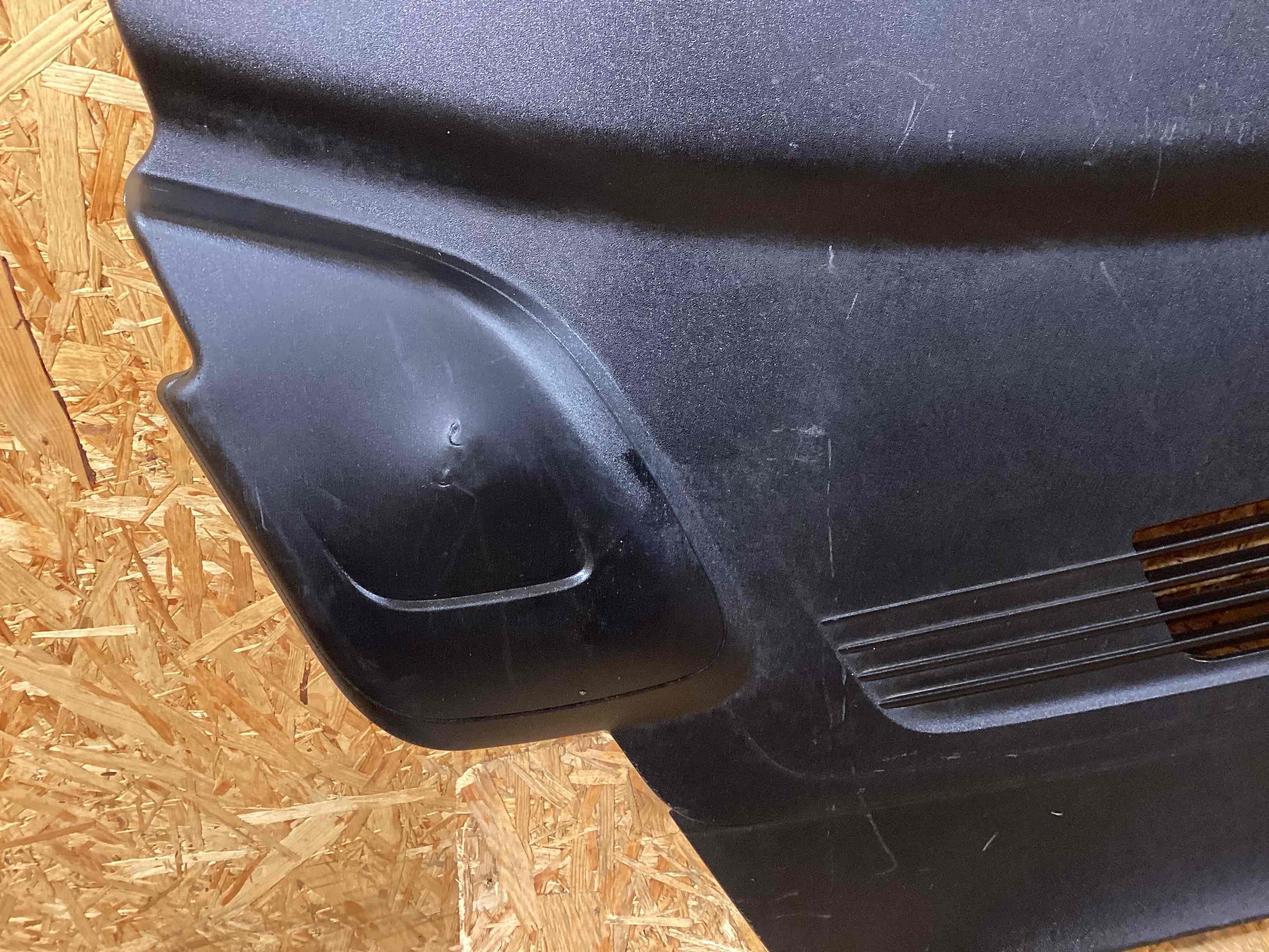 Пластик моторного отсека Porsche 911 240226-102