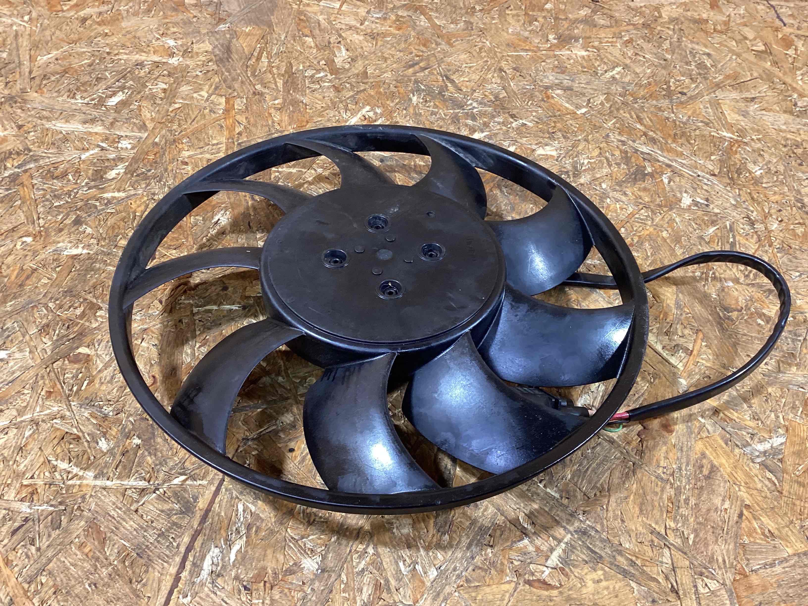 Вентилятор радиатора, вентиляторы Audi RS6 240226-106