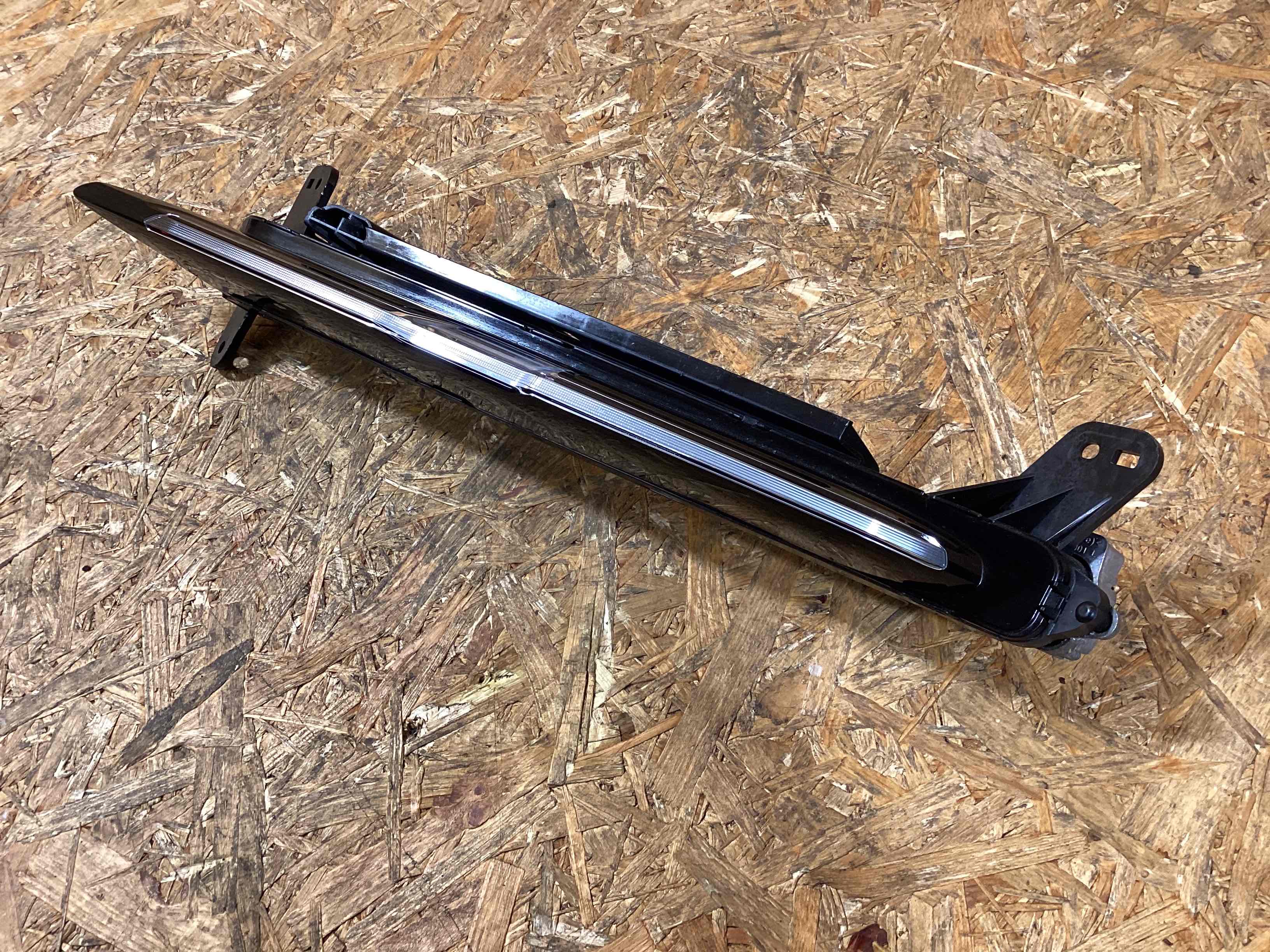 Фара противотуманная Porsche Cayenne 240226-109