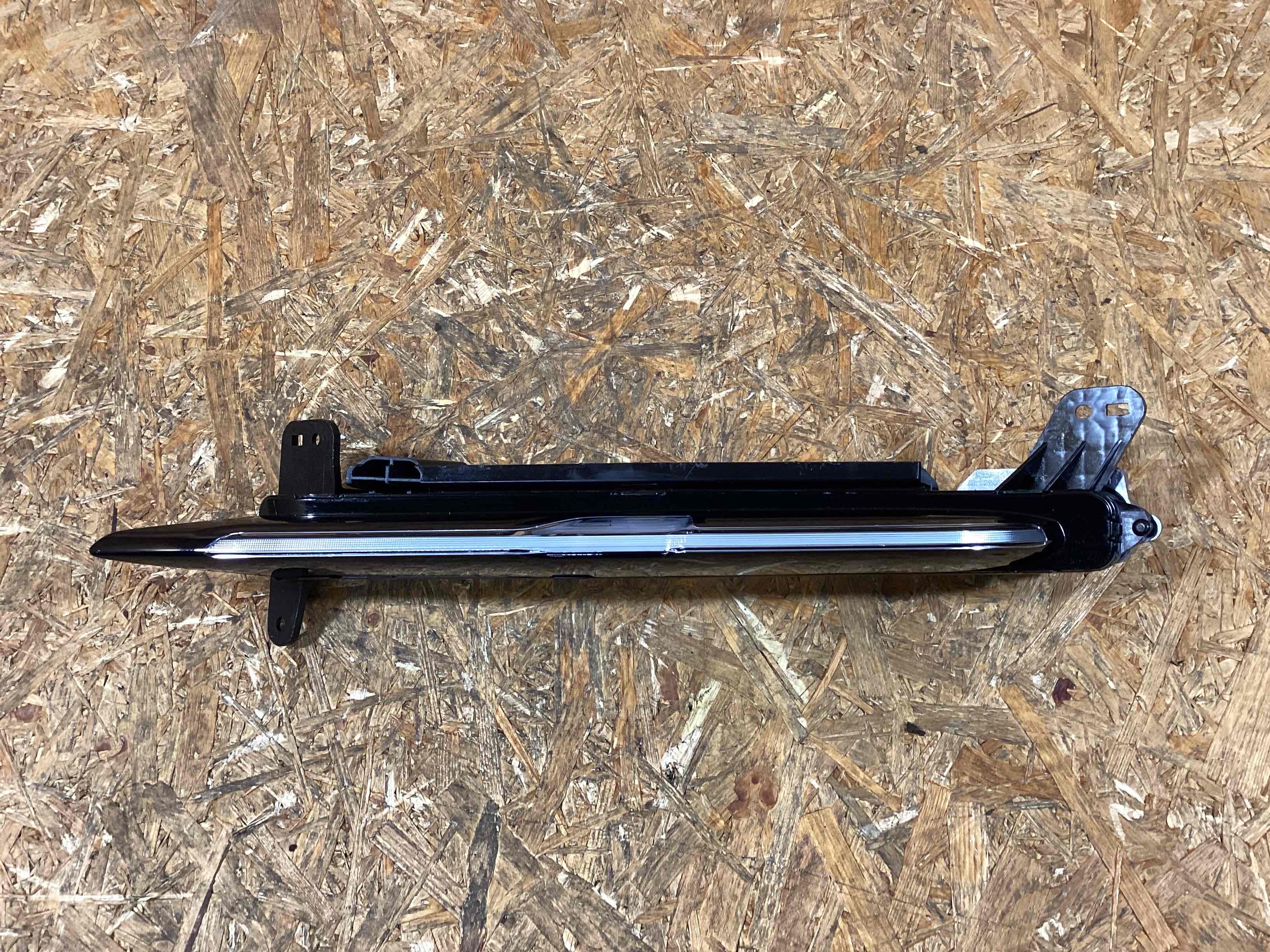 Фара противотуманная Porsche Cayenne 240226-110