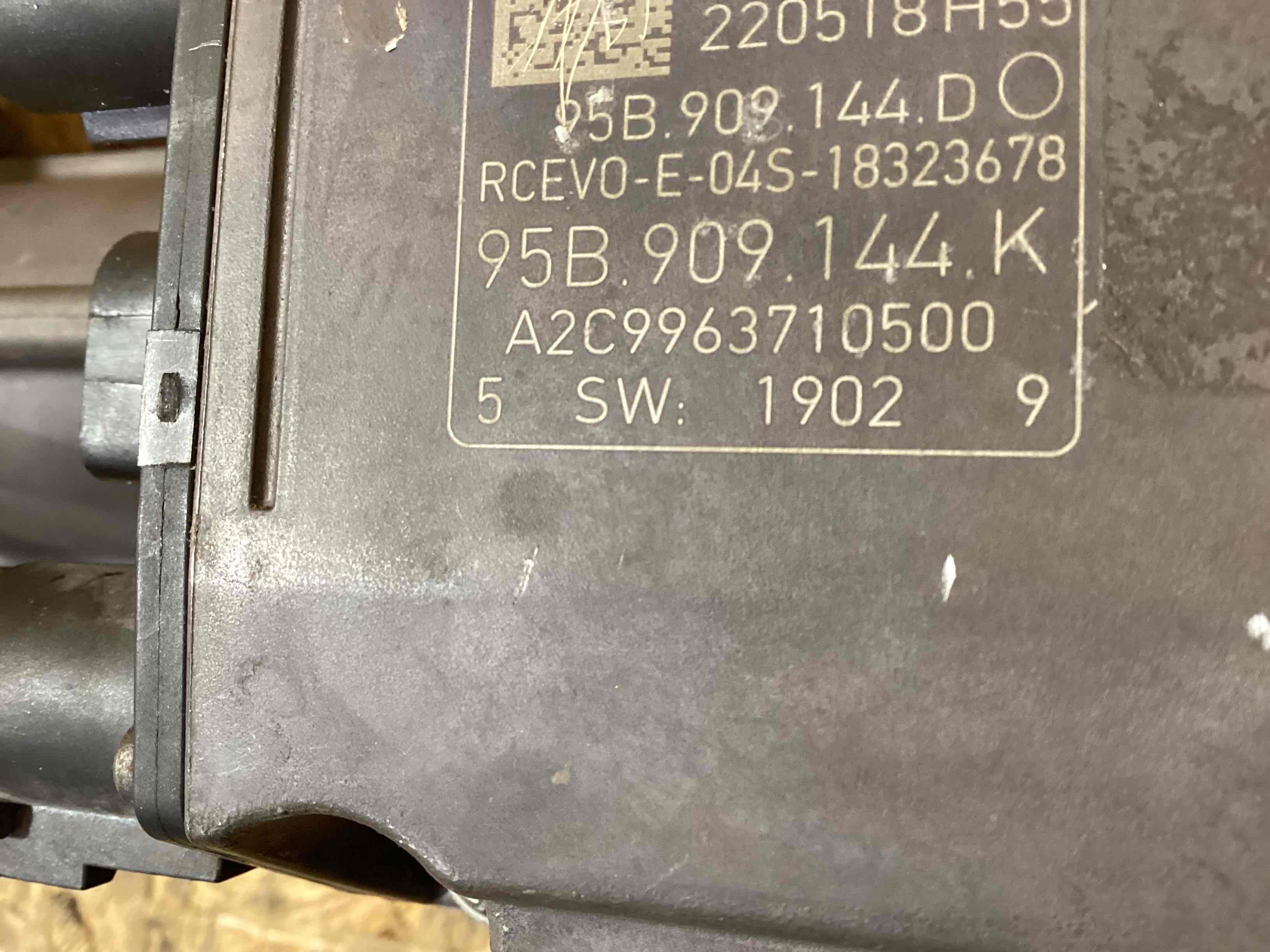 Рейка рулевая Porsche Macan 240226-114