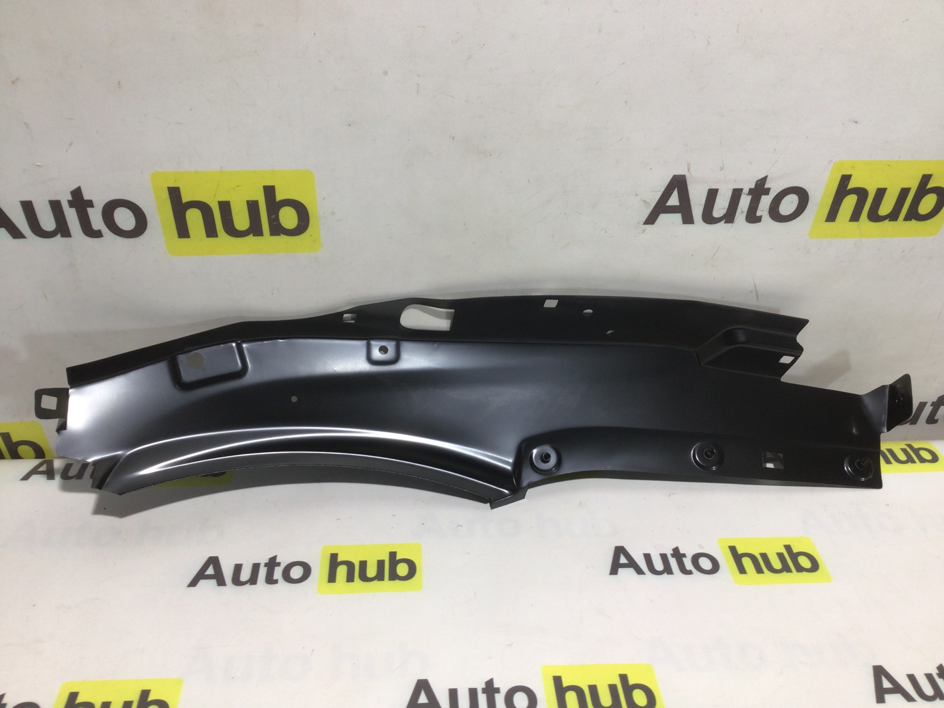 Крыло переднее правое Porsche Macan 240326-009