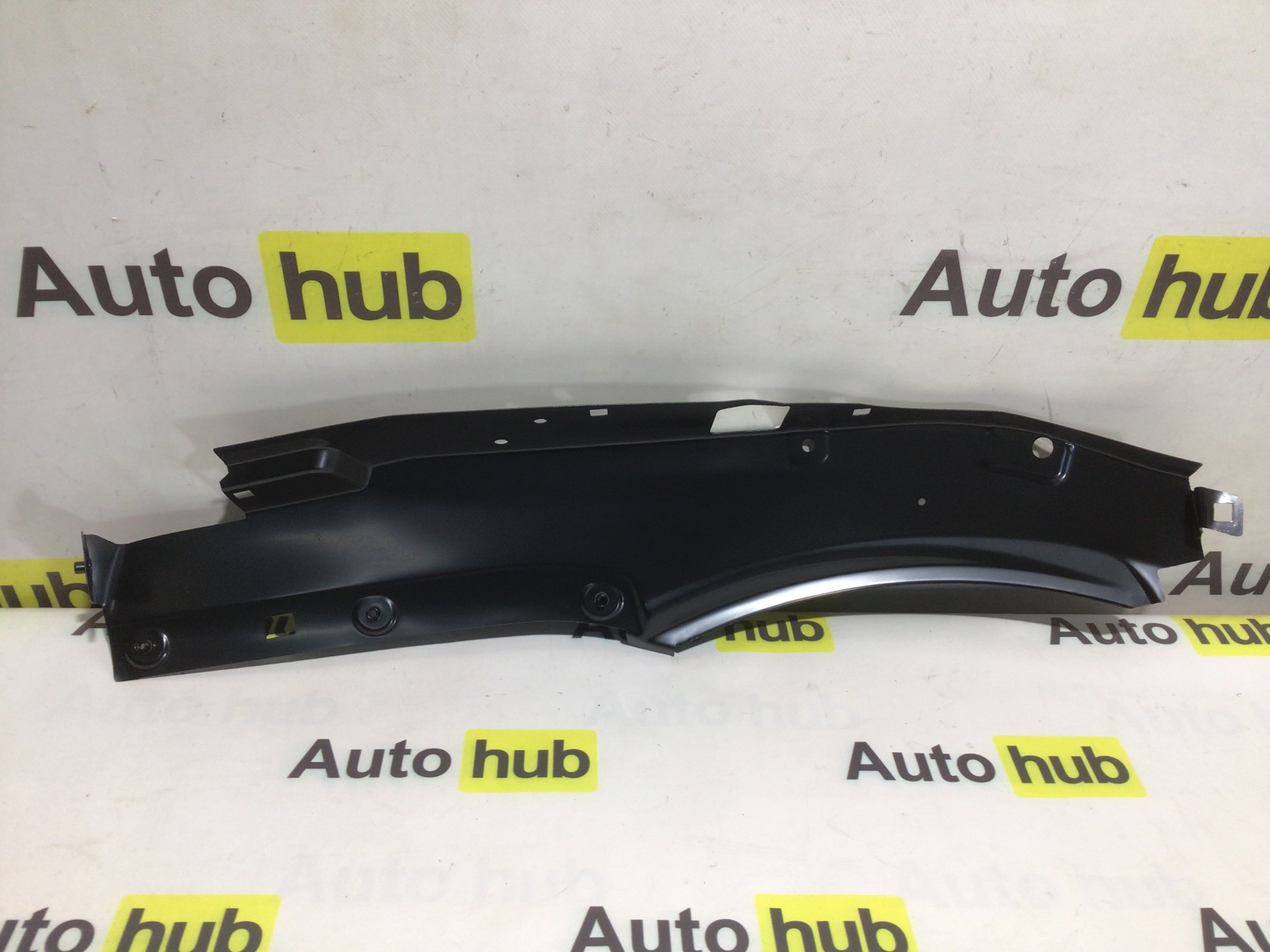 Крыло переднее левое Porsche Macan 240326-012