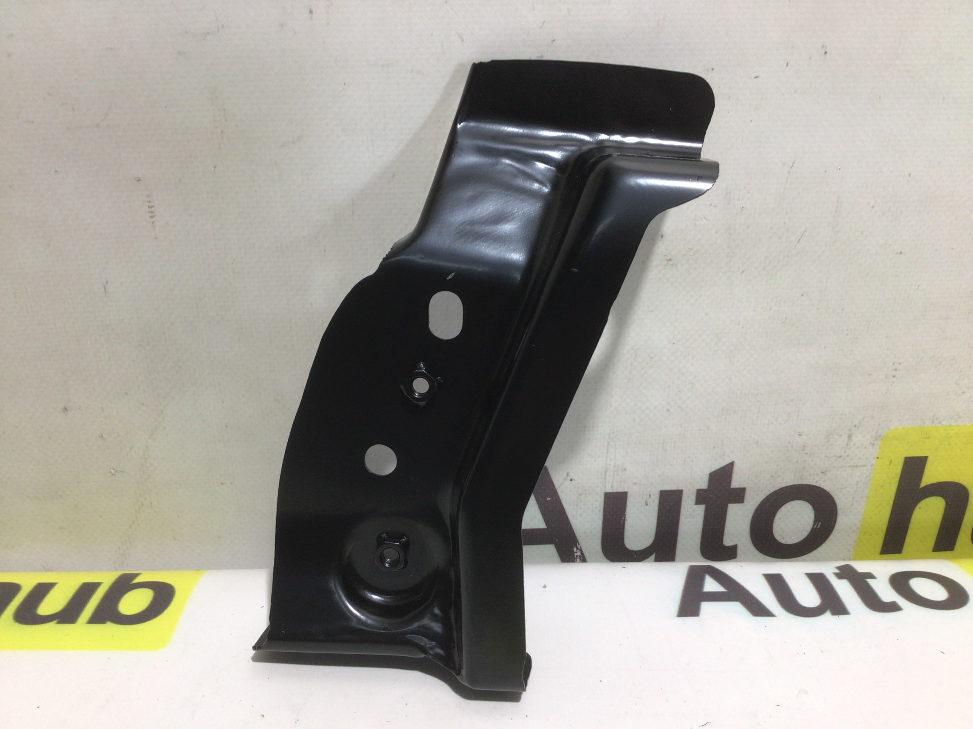 Крепление, кронштейн Porsche Macan 240326-018