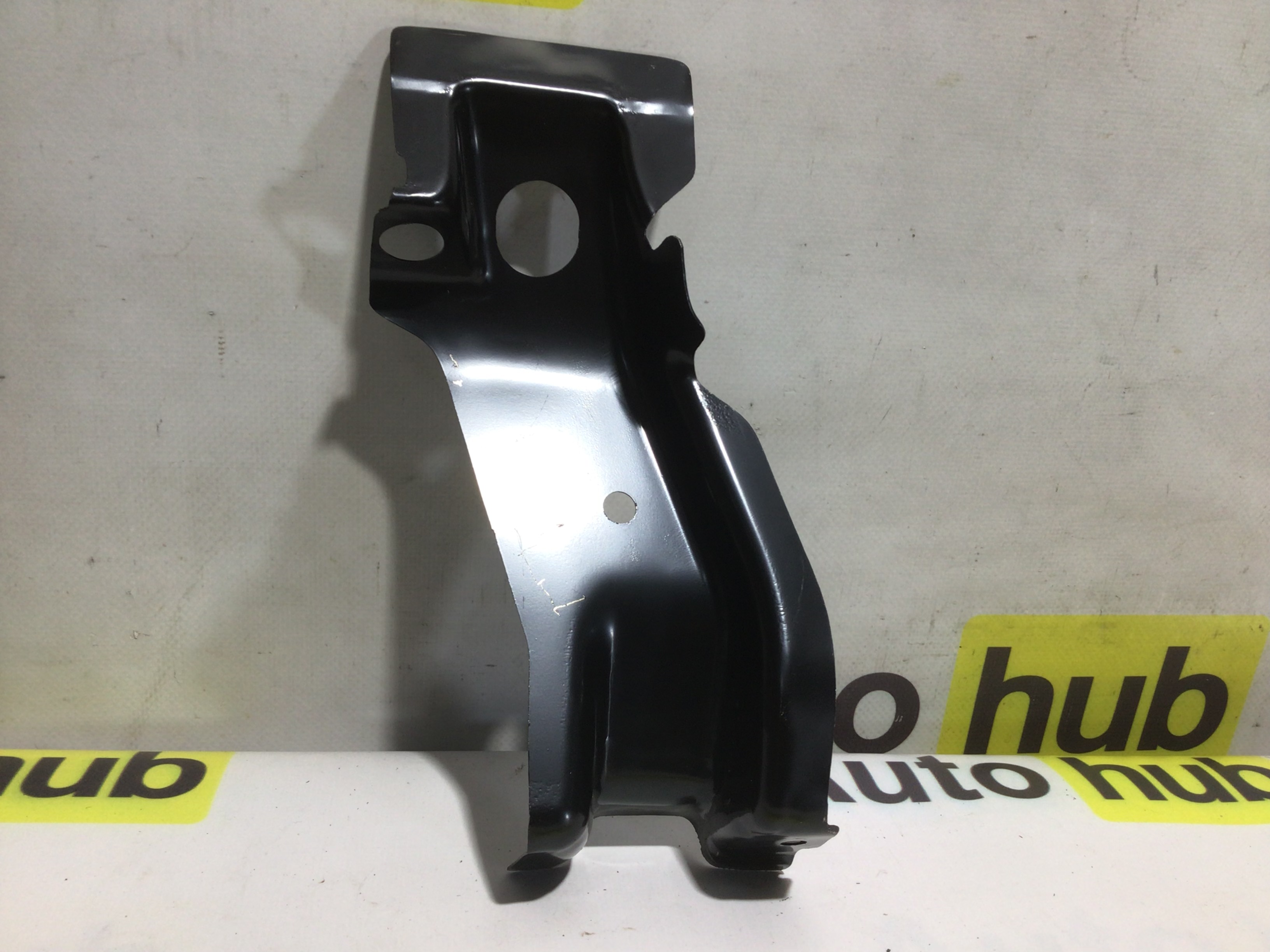 Крепление, кронштейн Porsche Macan 240326-020