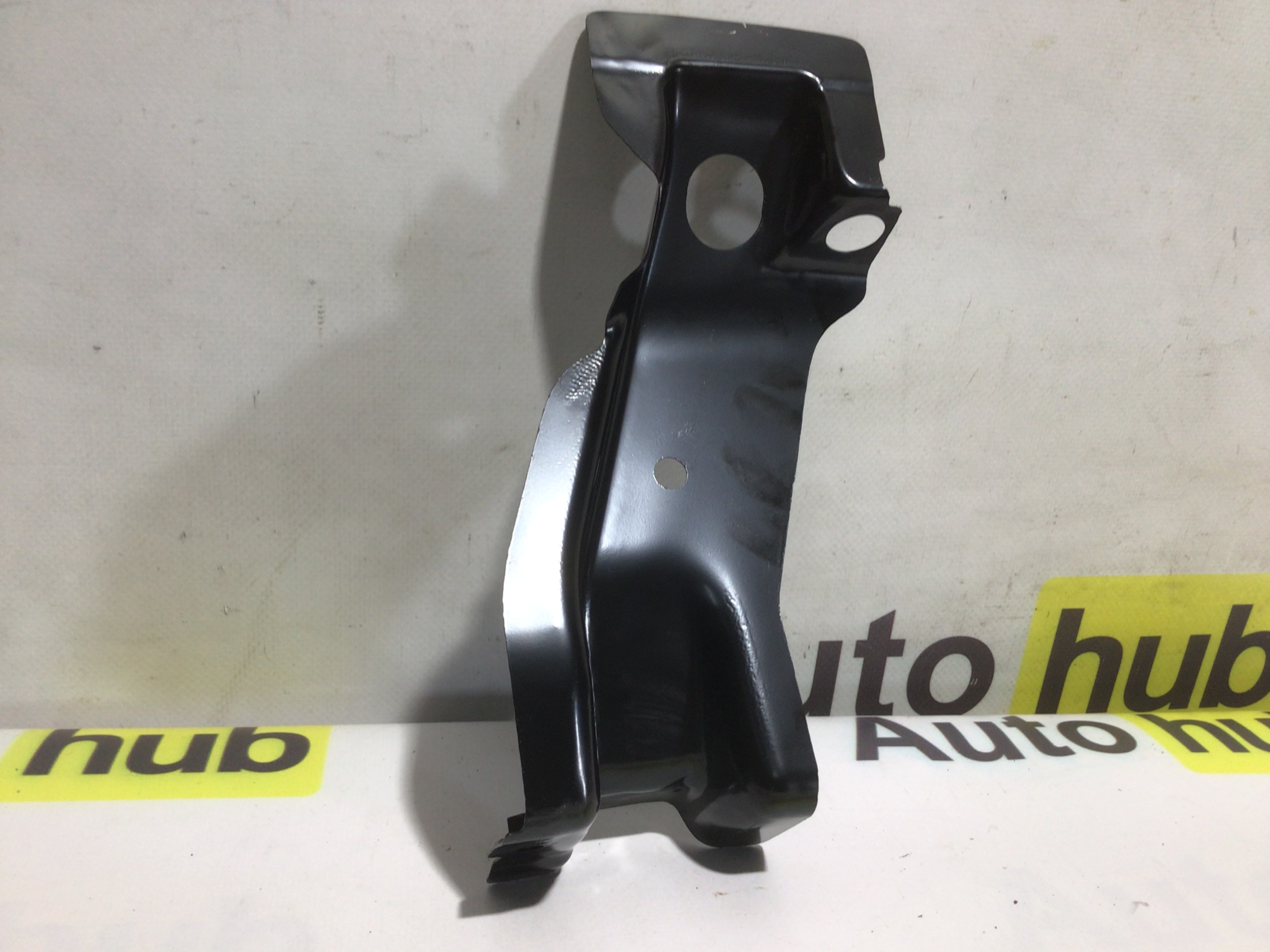 Крепление, кронштейн Porsche Macan 240326-021