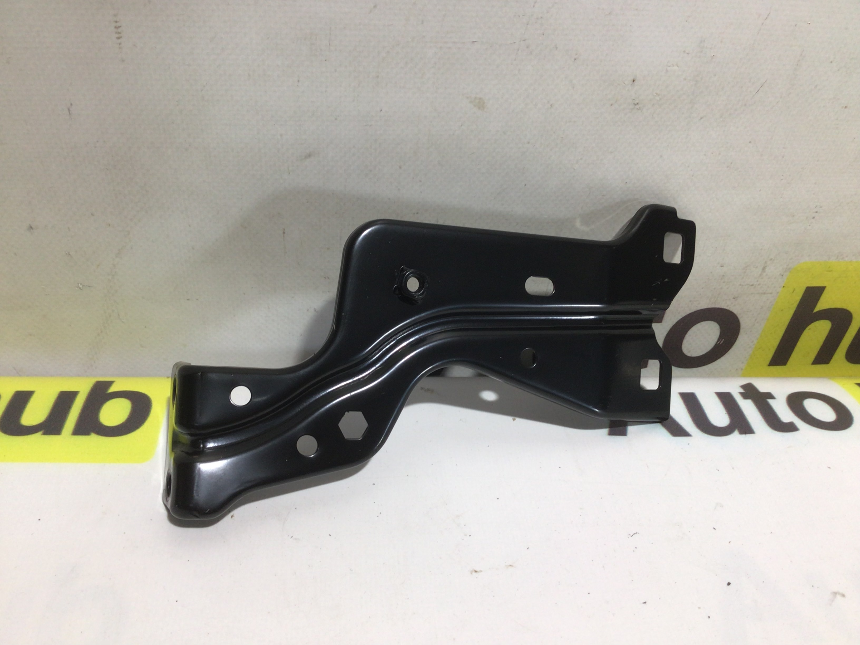 Крепление, кронштейн Porsche Macan 240326-027