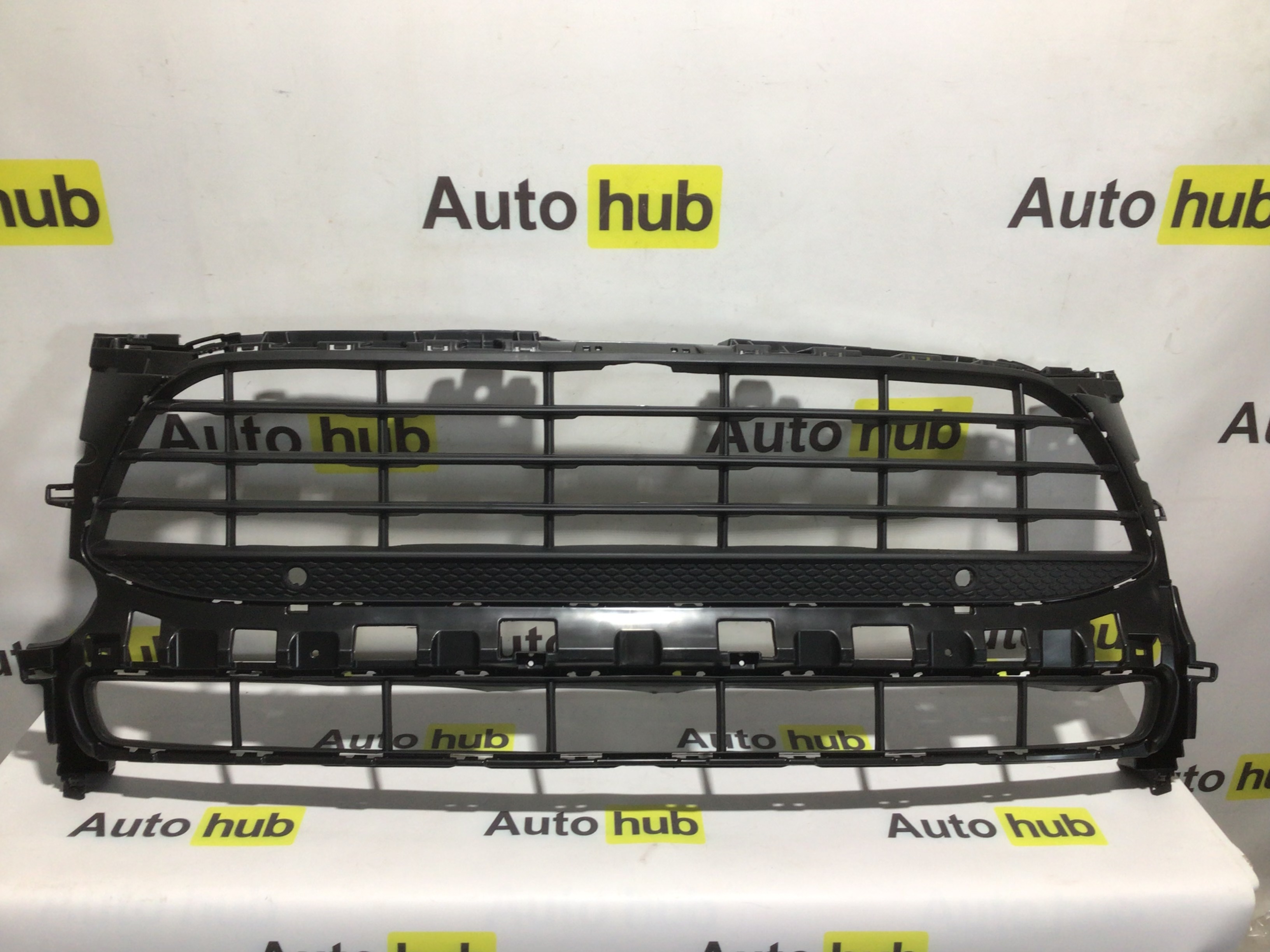 Решетка радиатора Porsche Macan 240326-029