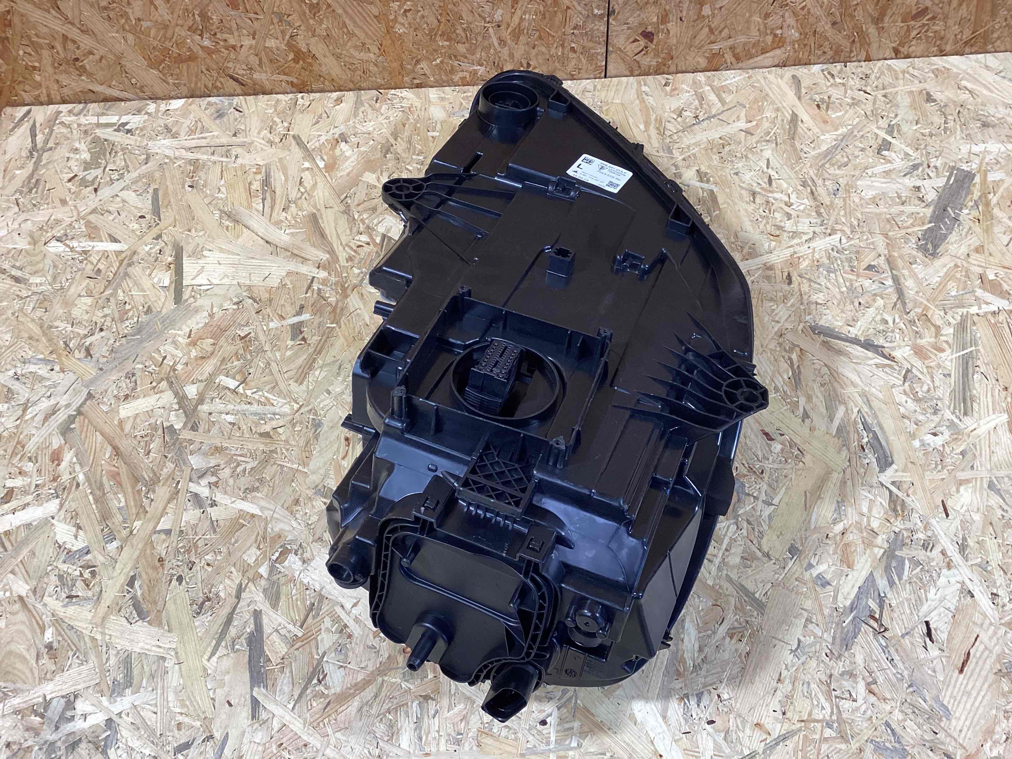 Фара левая Porsche Macan 240326-103