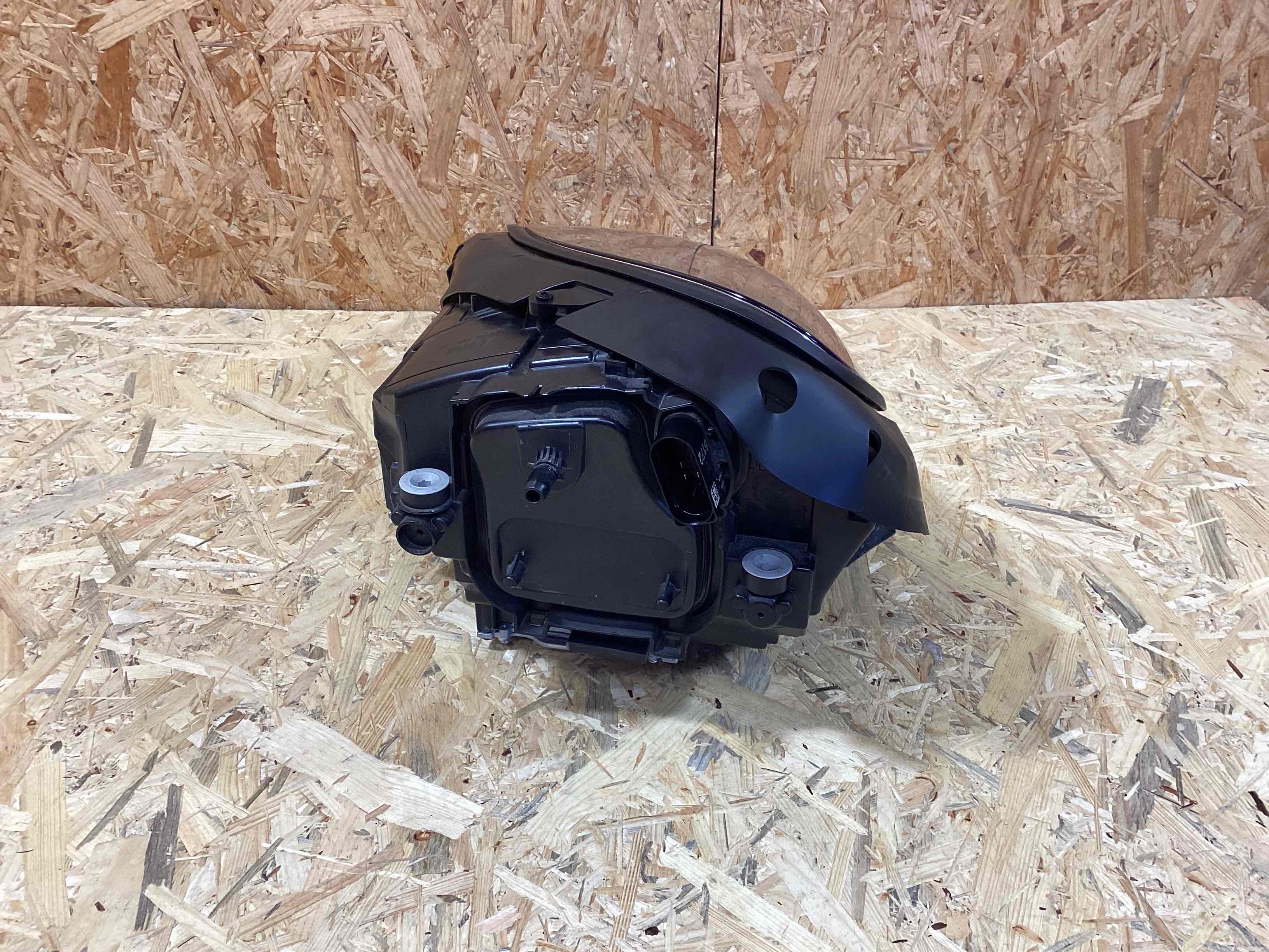 Фара левая Porsche Macan 240326-106