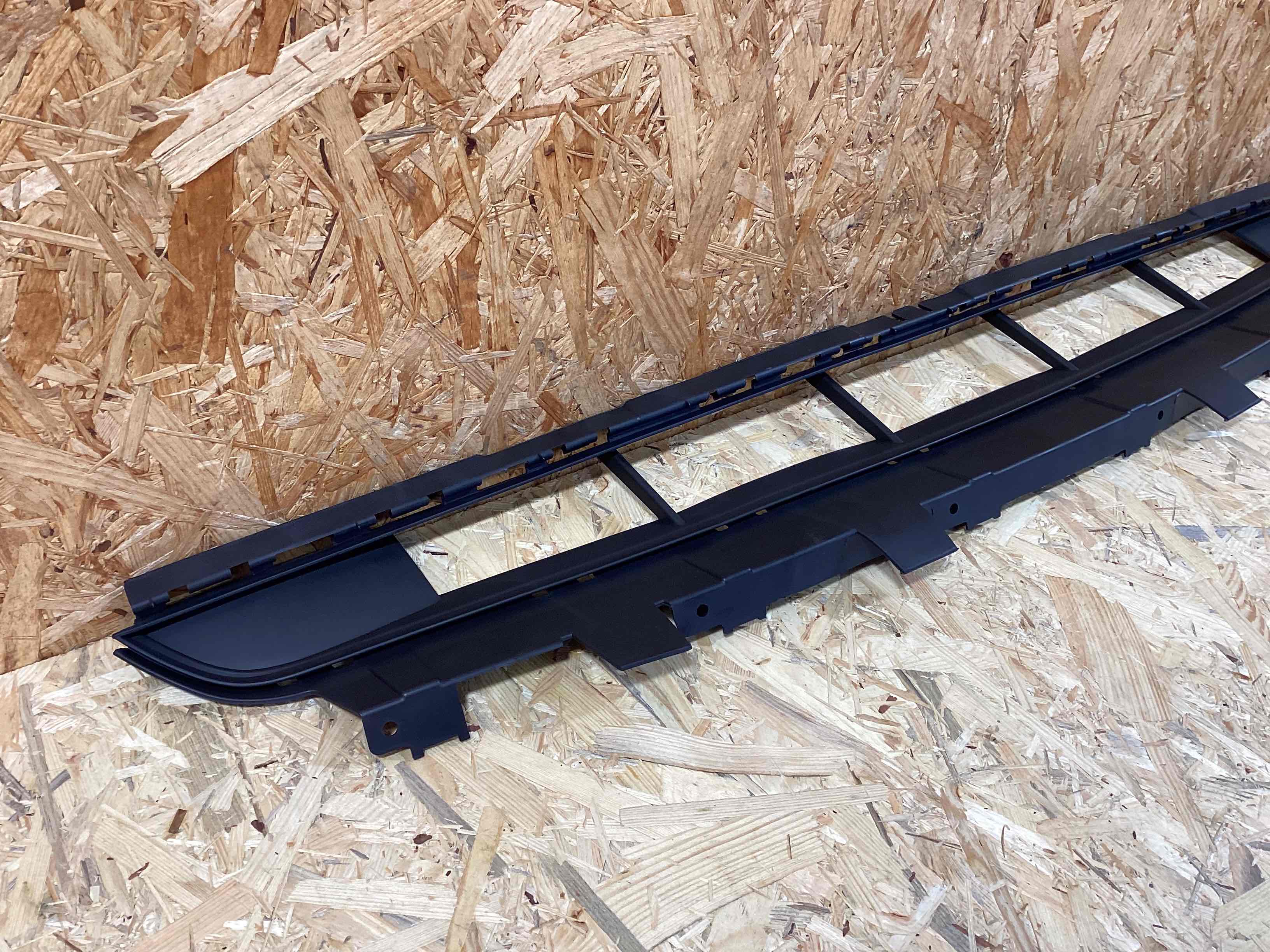 Заглушка, вставка (решетка) в бампер Porsche Cayenne 240326-118