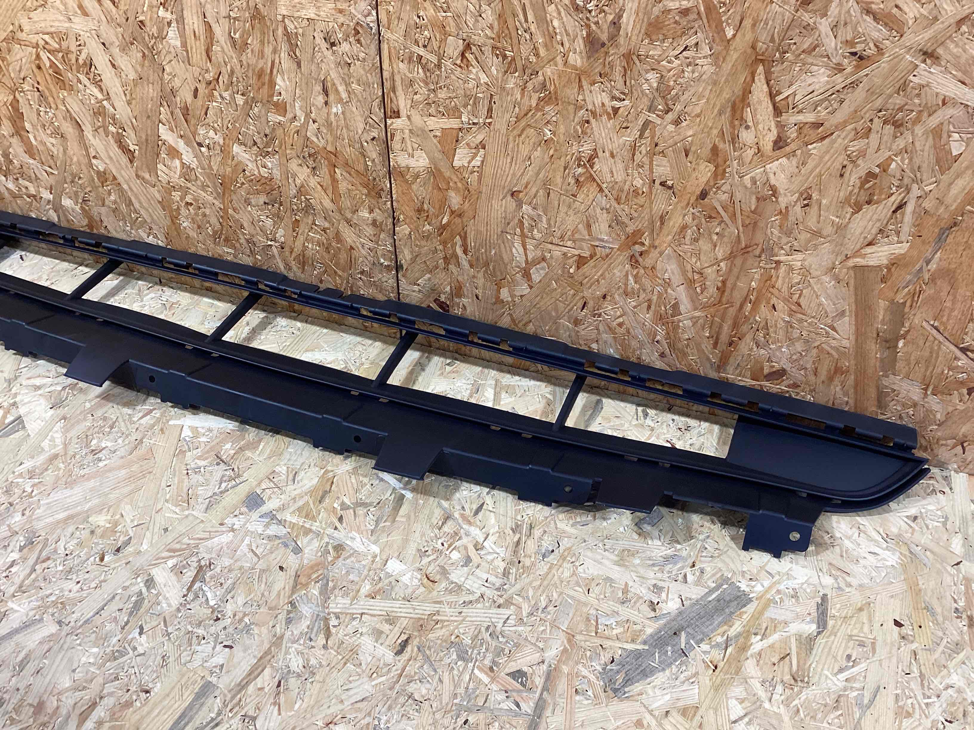 Заглушка, вставка (решетка) в бампер Porsche Cayenne 240326-118