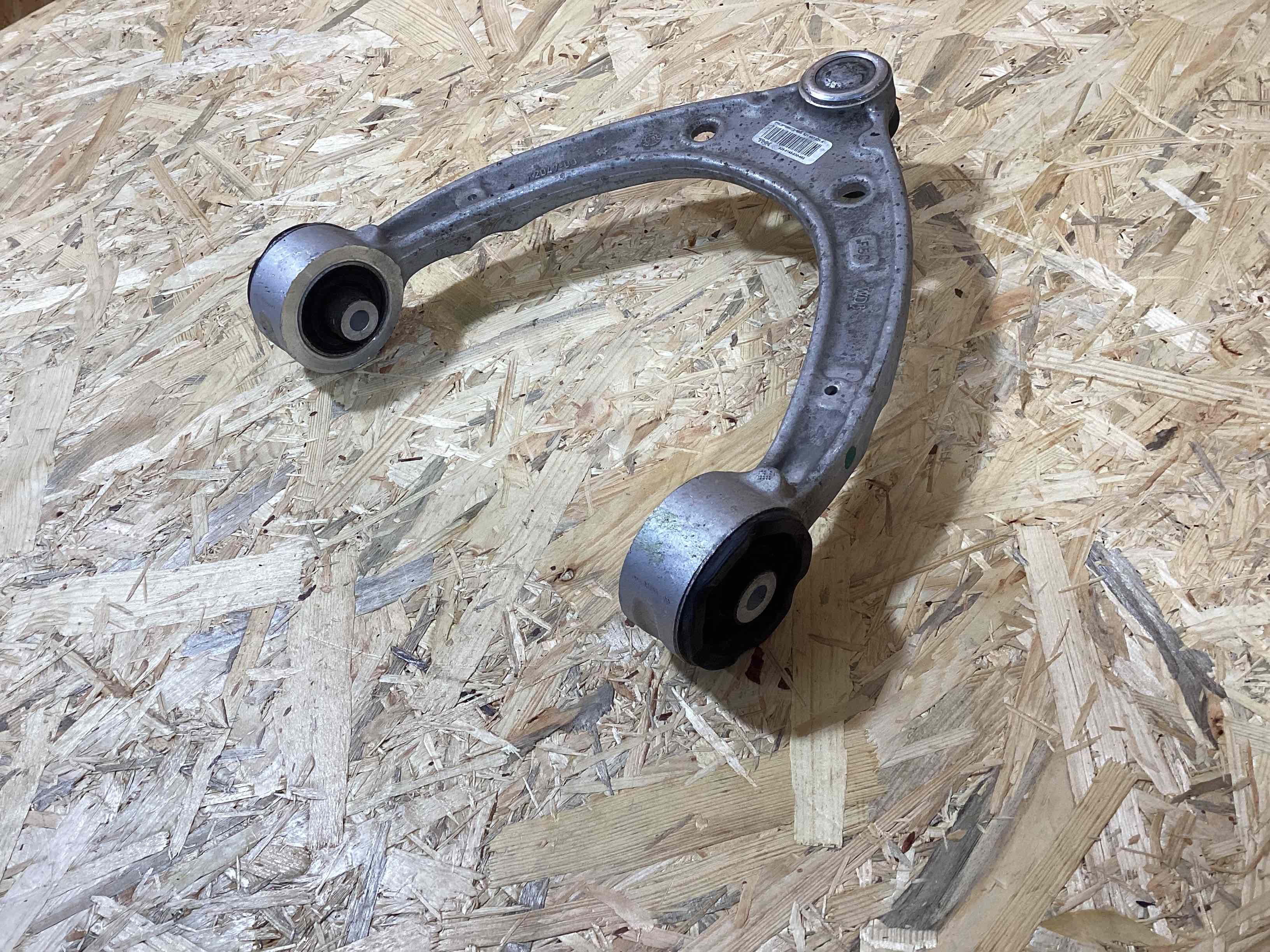 Рычаг передний Porsche Taycan 240326-122