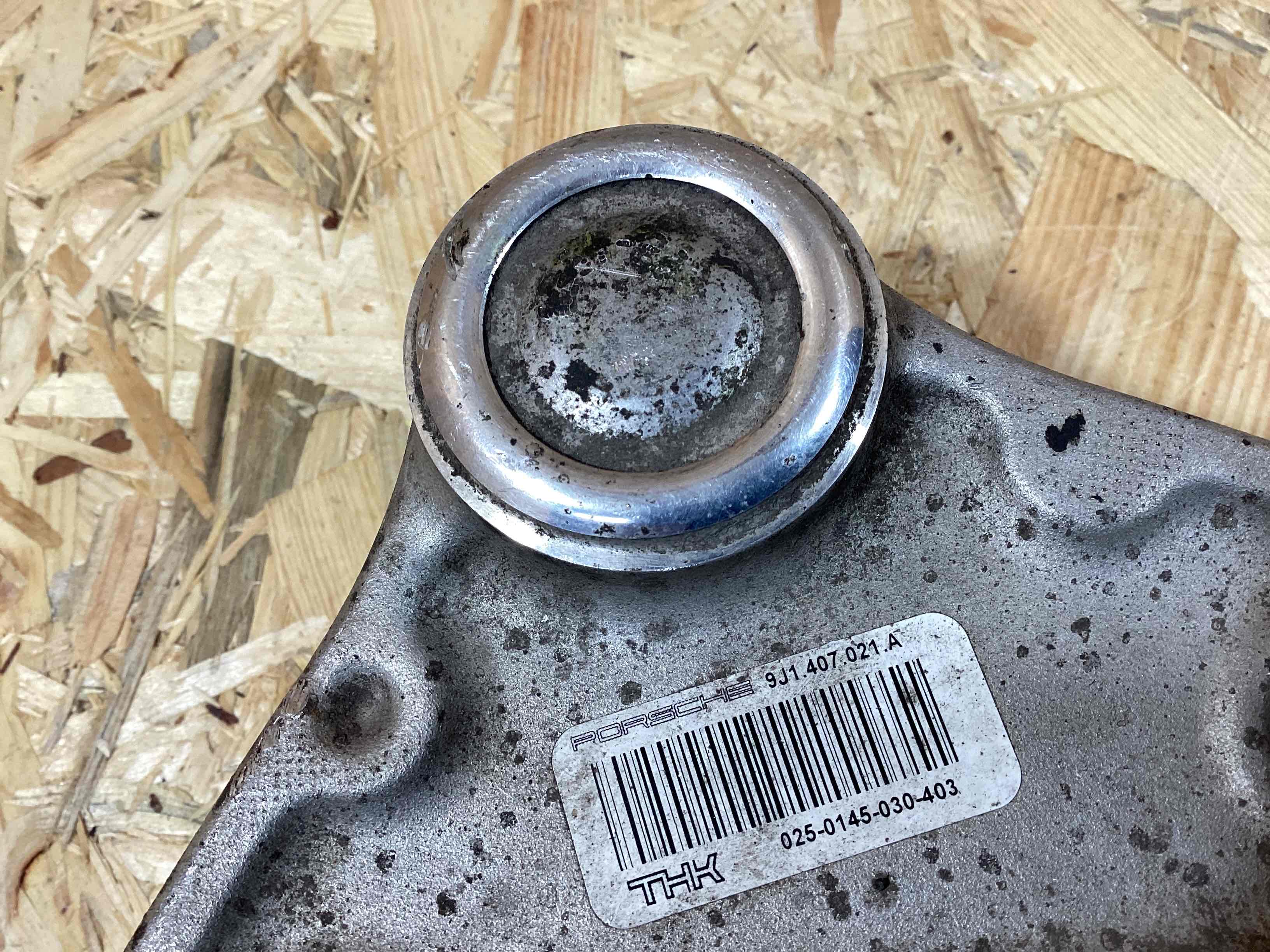 Рычаг передний Porsche Taycan 240326-122