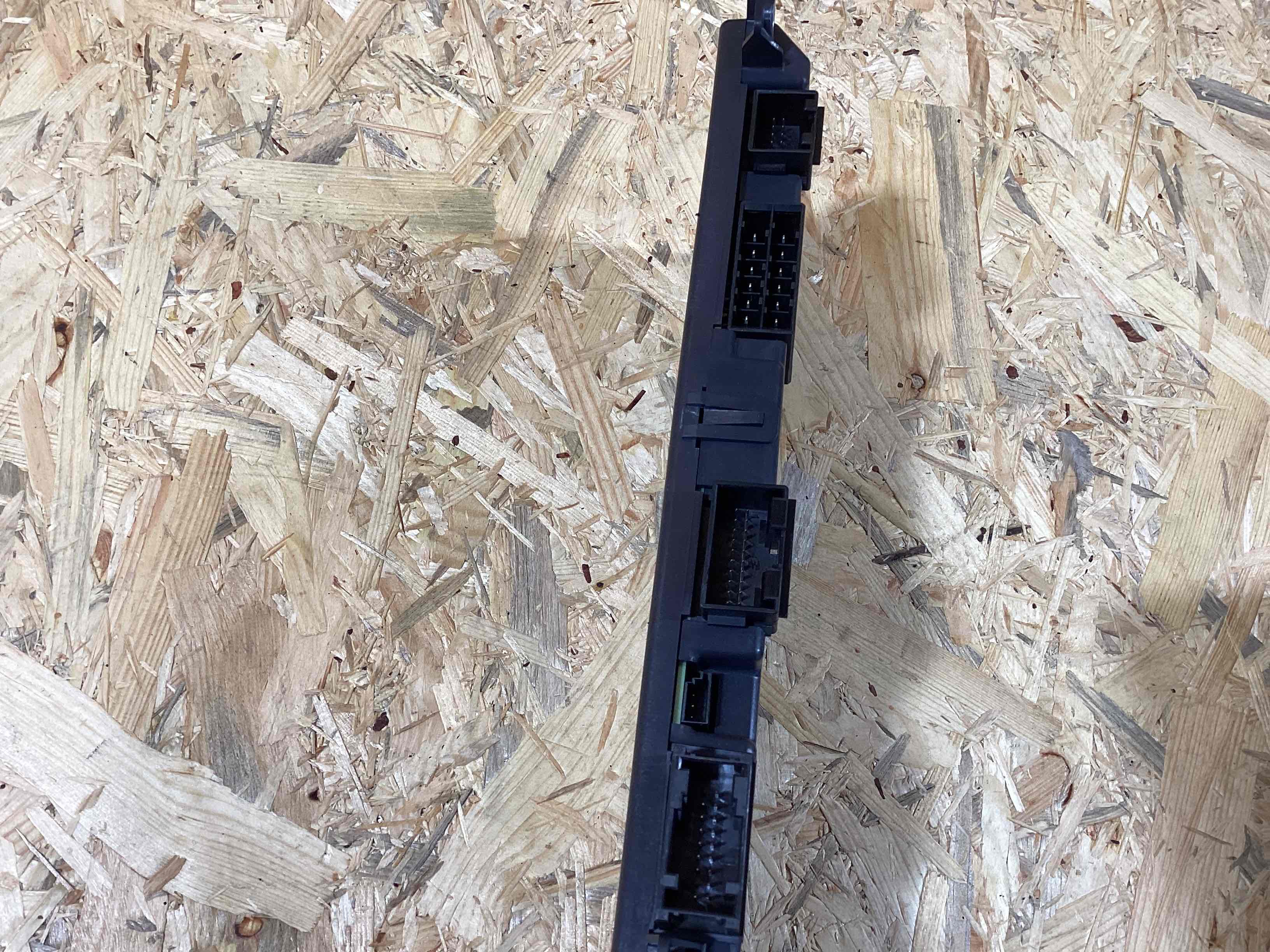 Блок управления (другие) Porsche Taycan 240326-124