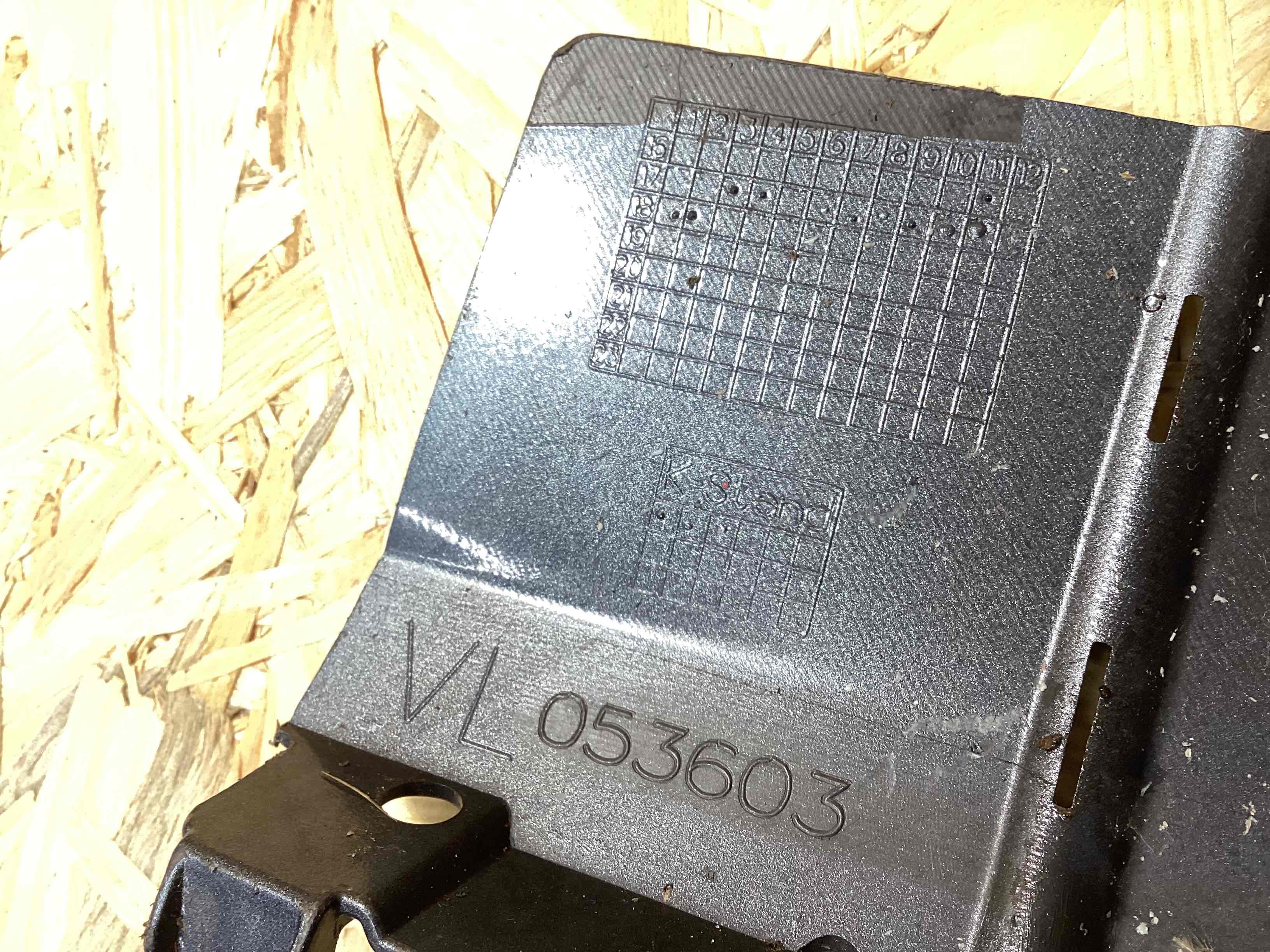 Молдинг арки, накладка на арку Porsche Cayenne 240426-115