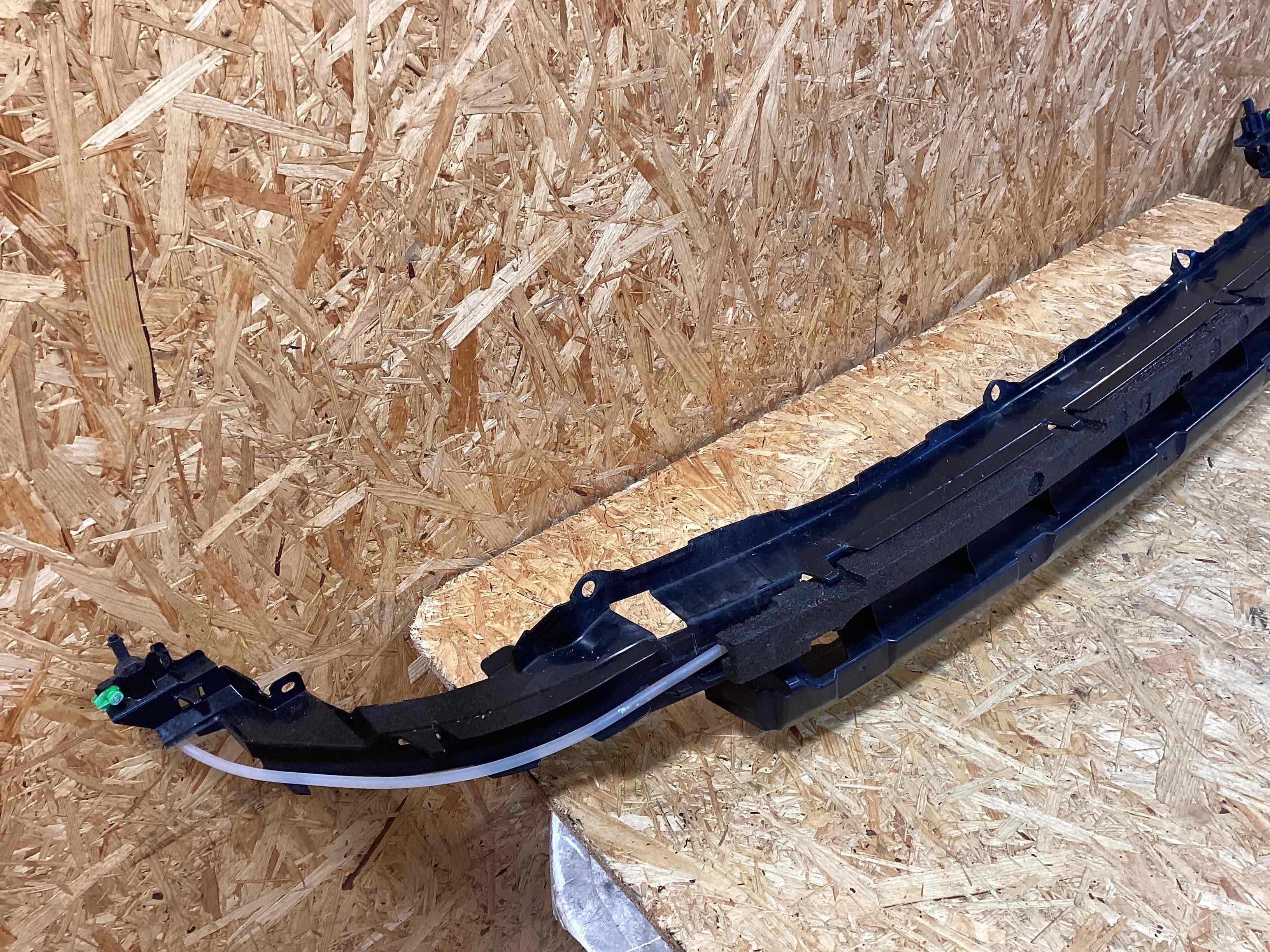 Абсорбер бампера Land Rover Discovery Sport L550 240925-107