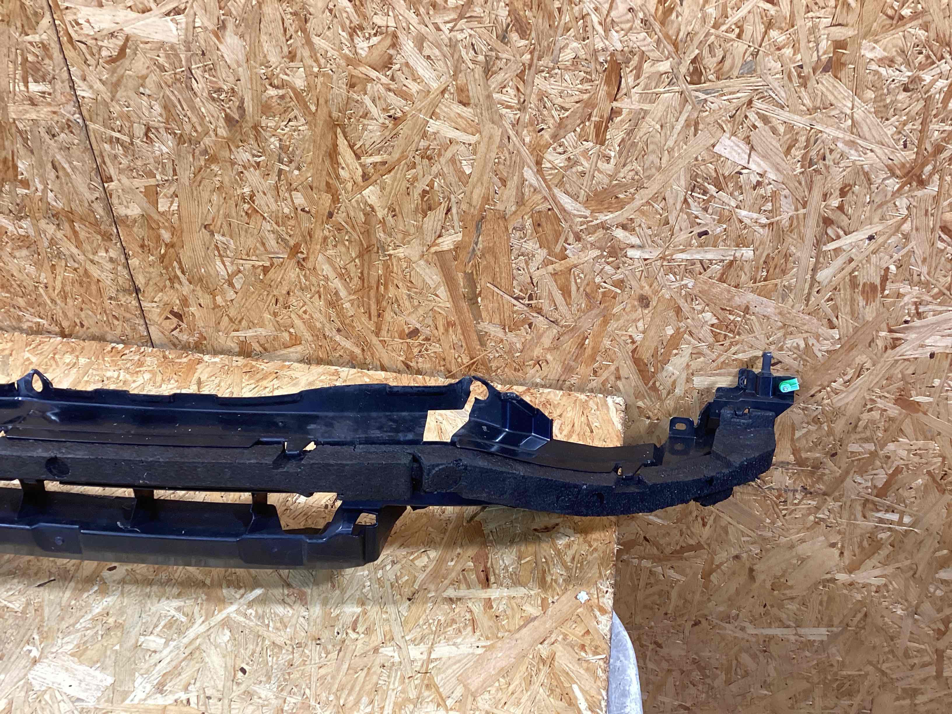 Абсорбер бампера Land Rover Discovery Sport L550 240925-107