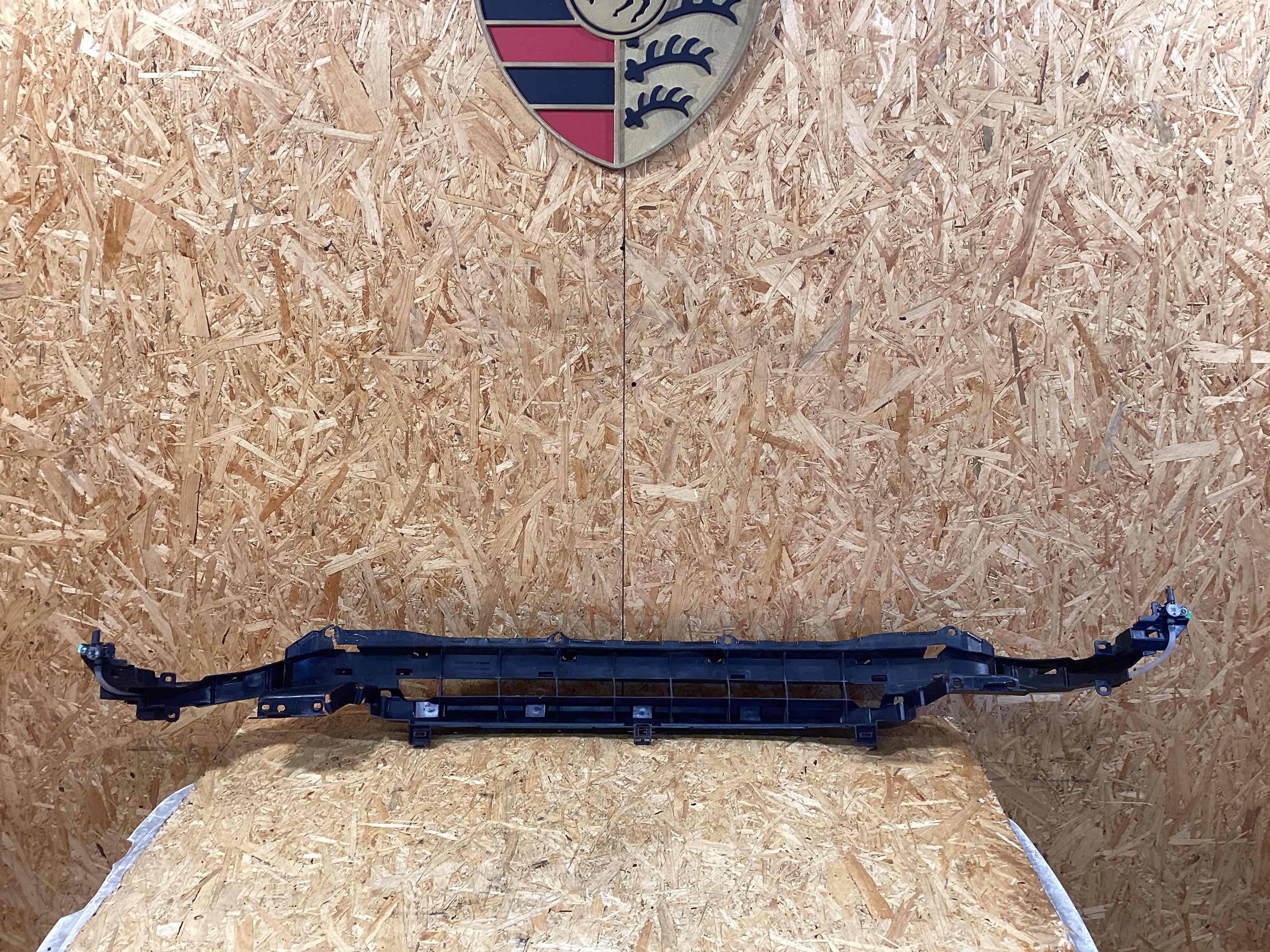 Абсорбер бампера Land Rover Discovery Sport L550 240925-107