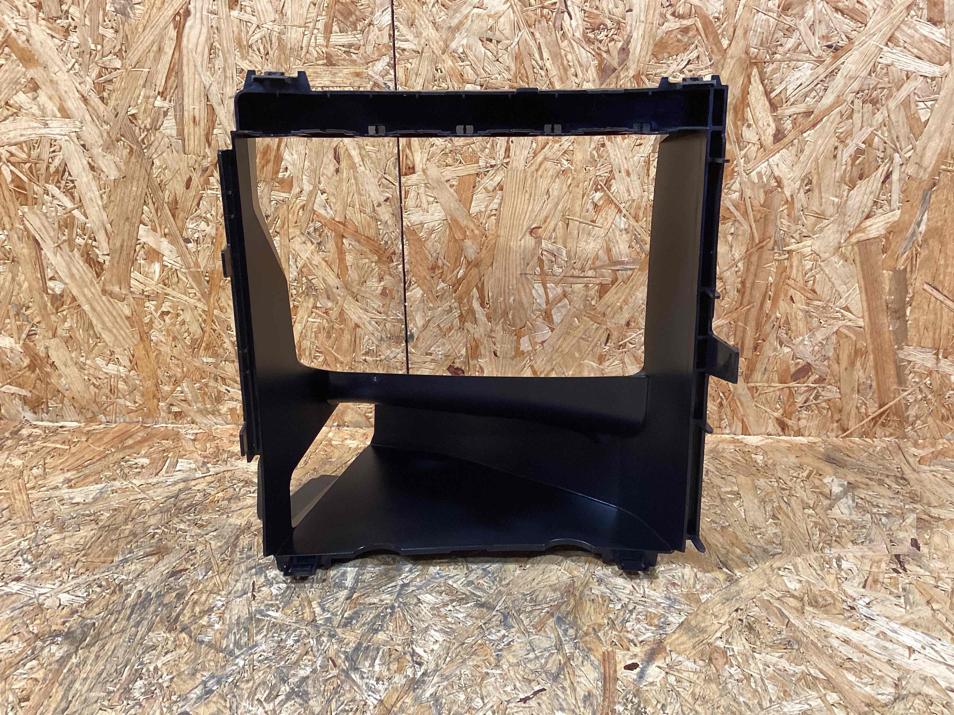 Воздуховод Porsche Cayenne 241025-135