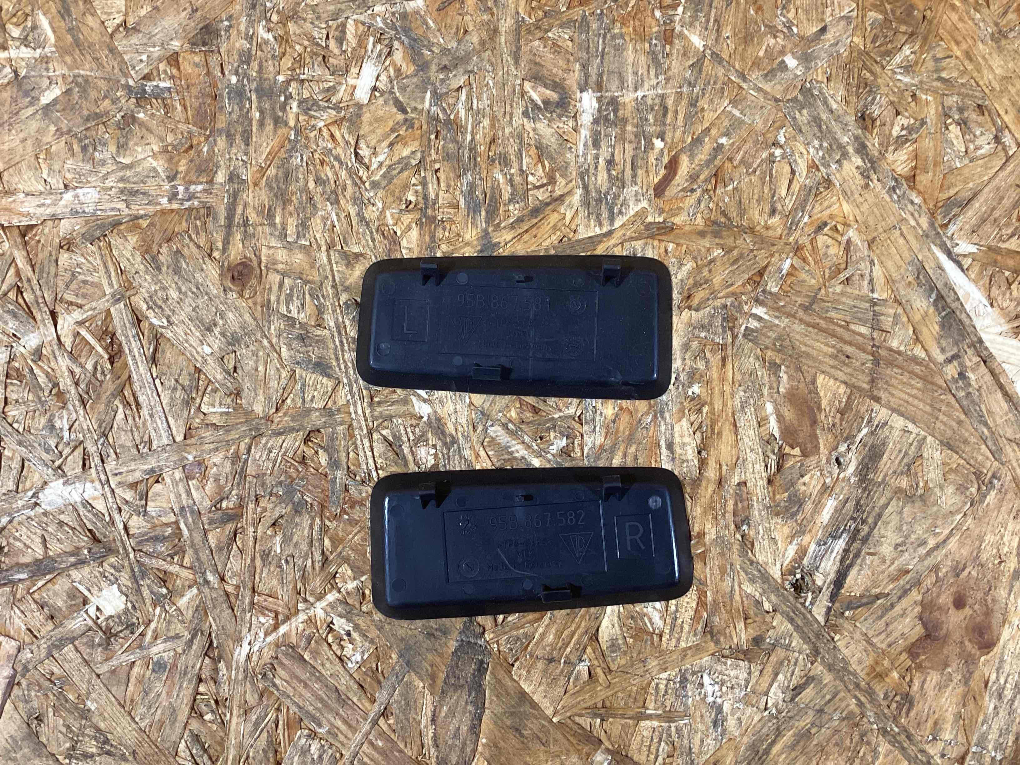 Элемент отделки салона, багажника Porsche Macan 241125-124