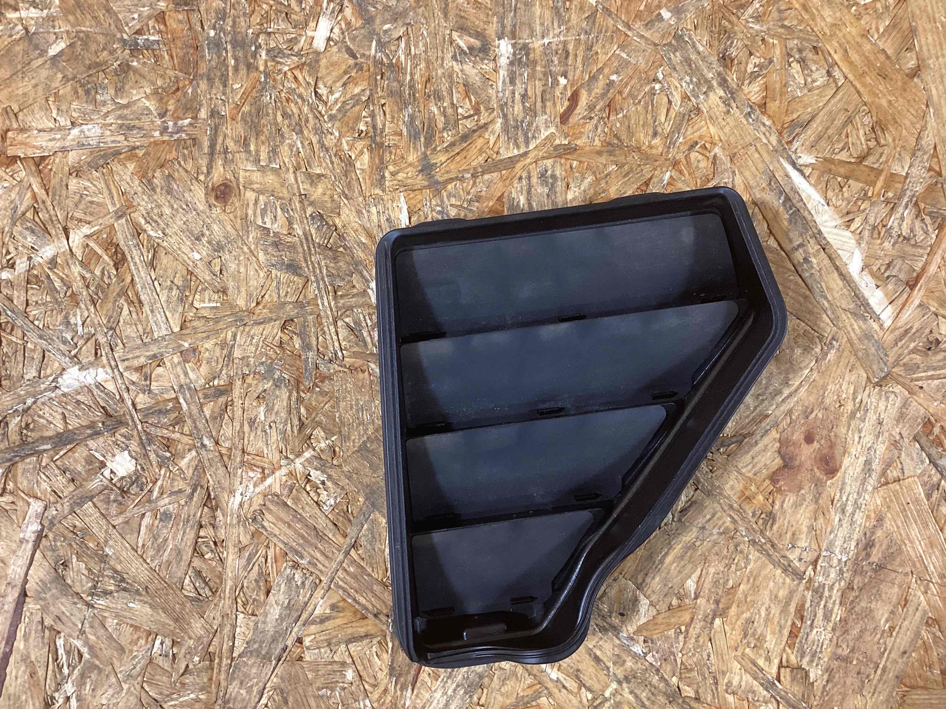 Воздуховод Porsche 911 241125-133