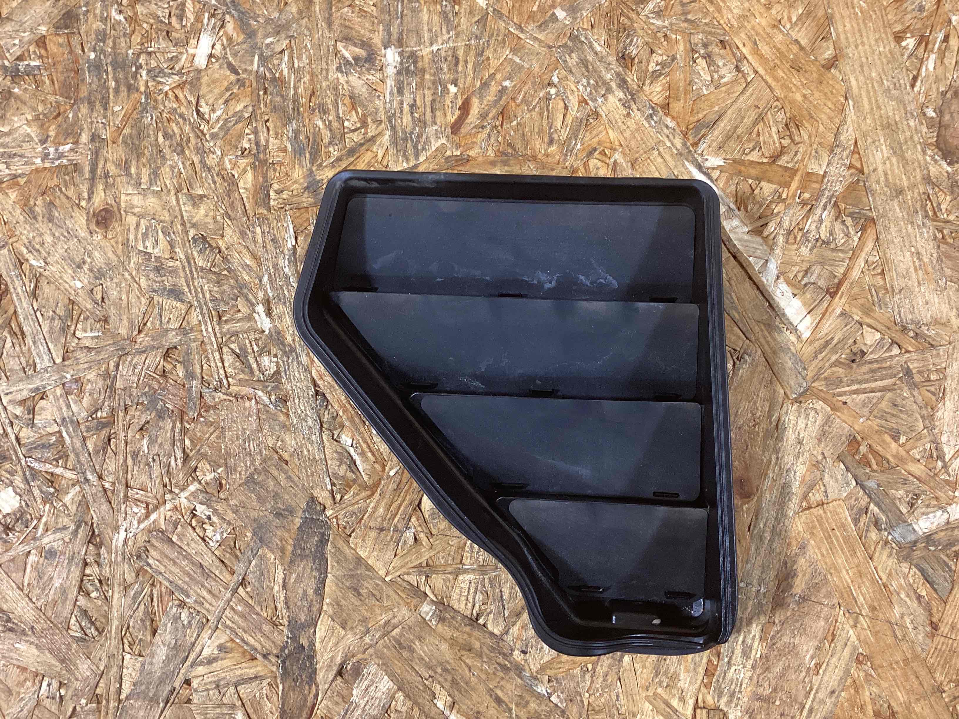 Воздуховод Porsche 911 241125-134