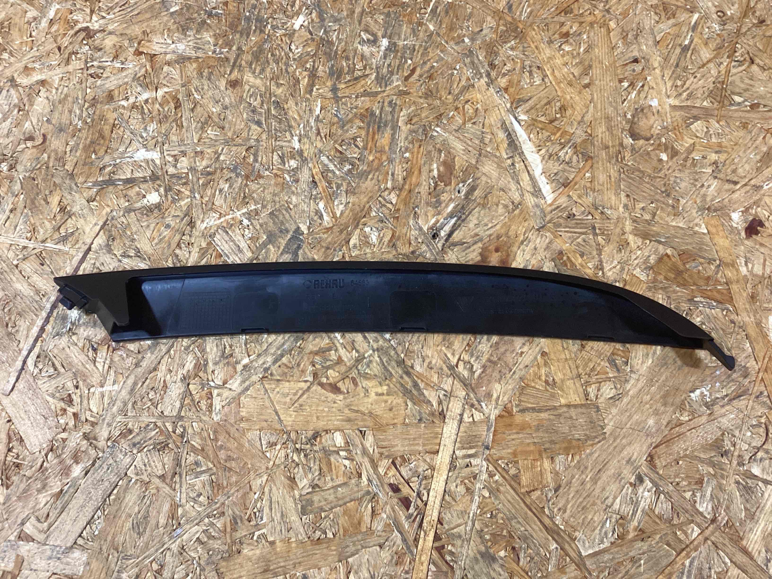 Заглушка, вставка (решетка) в бампер Porsche Panamera 241125-135