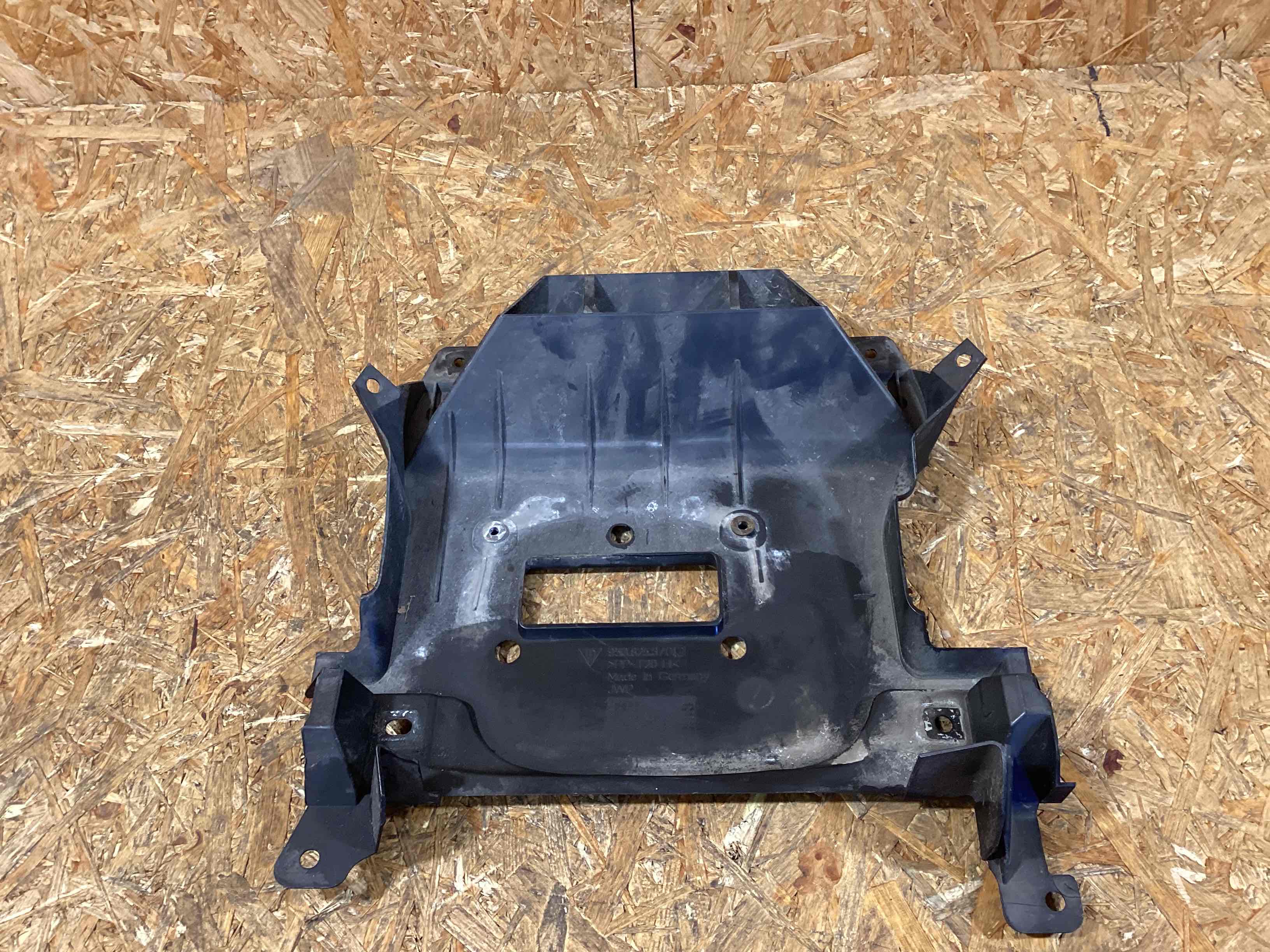 Защита днища кузова Porsche Macan 250226-103