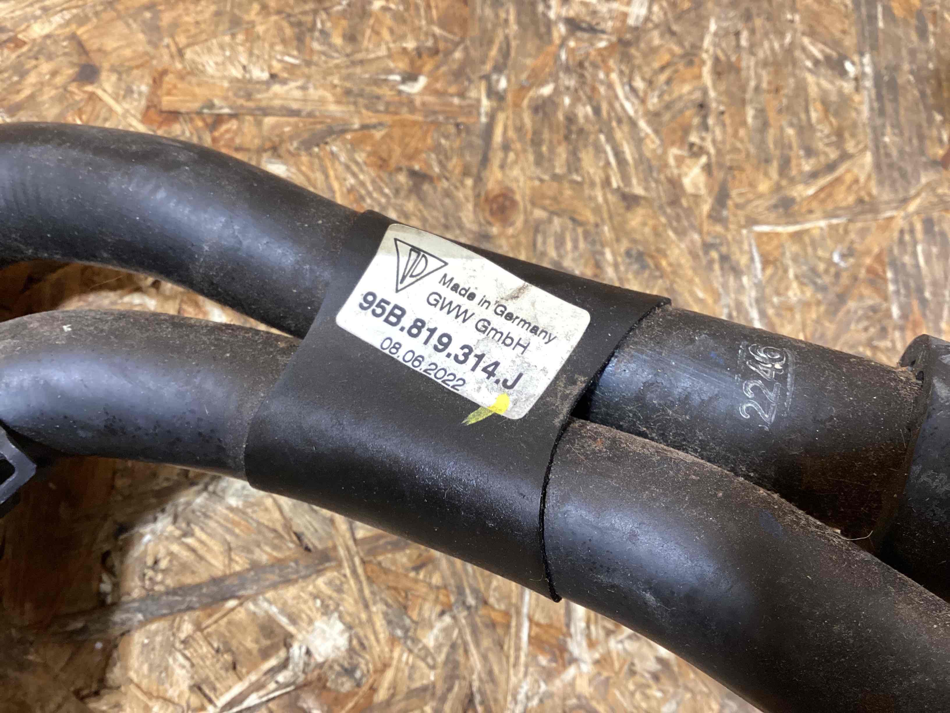 Клапан электромагнитный Porsche Macan 250226-104