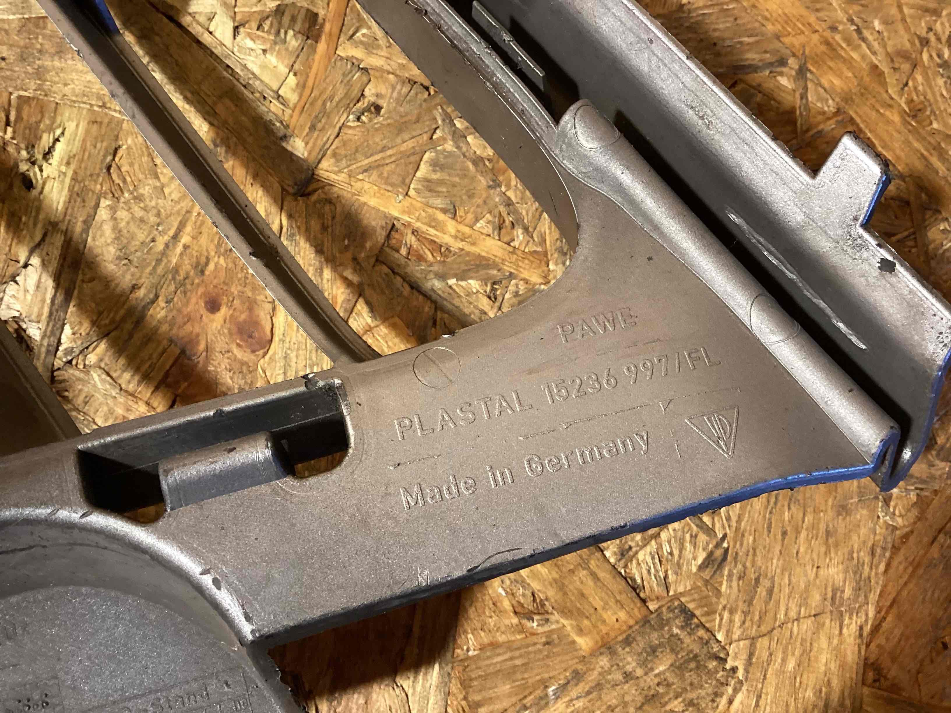 Заглушка, вставка (решетка) в бампер Porsche 911 250226-107