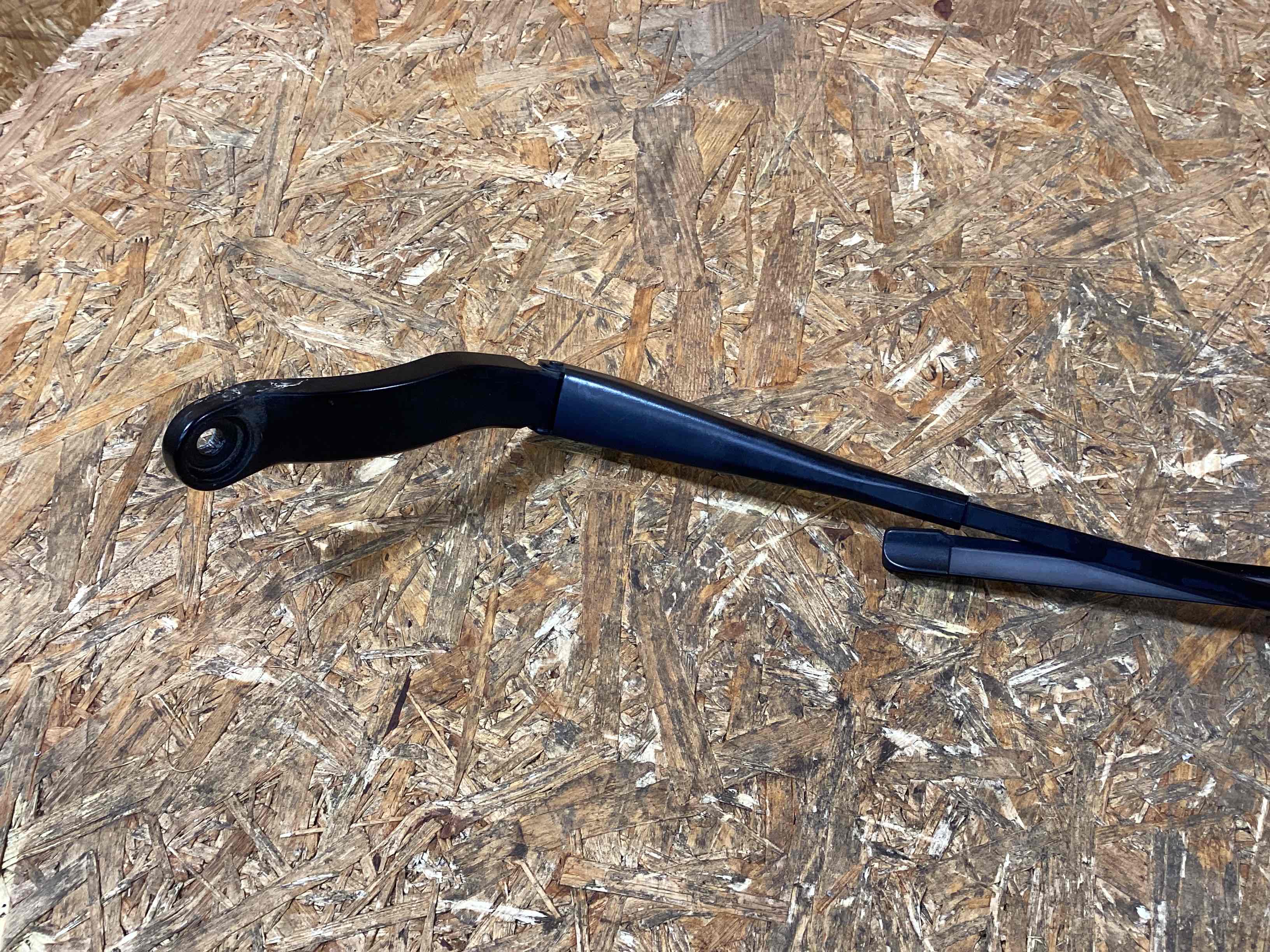 Стеклоочистители (дворники), накладки Porsche Macan 250226-112