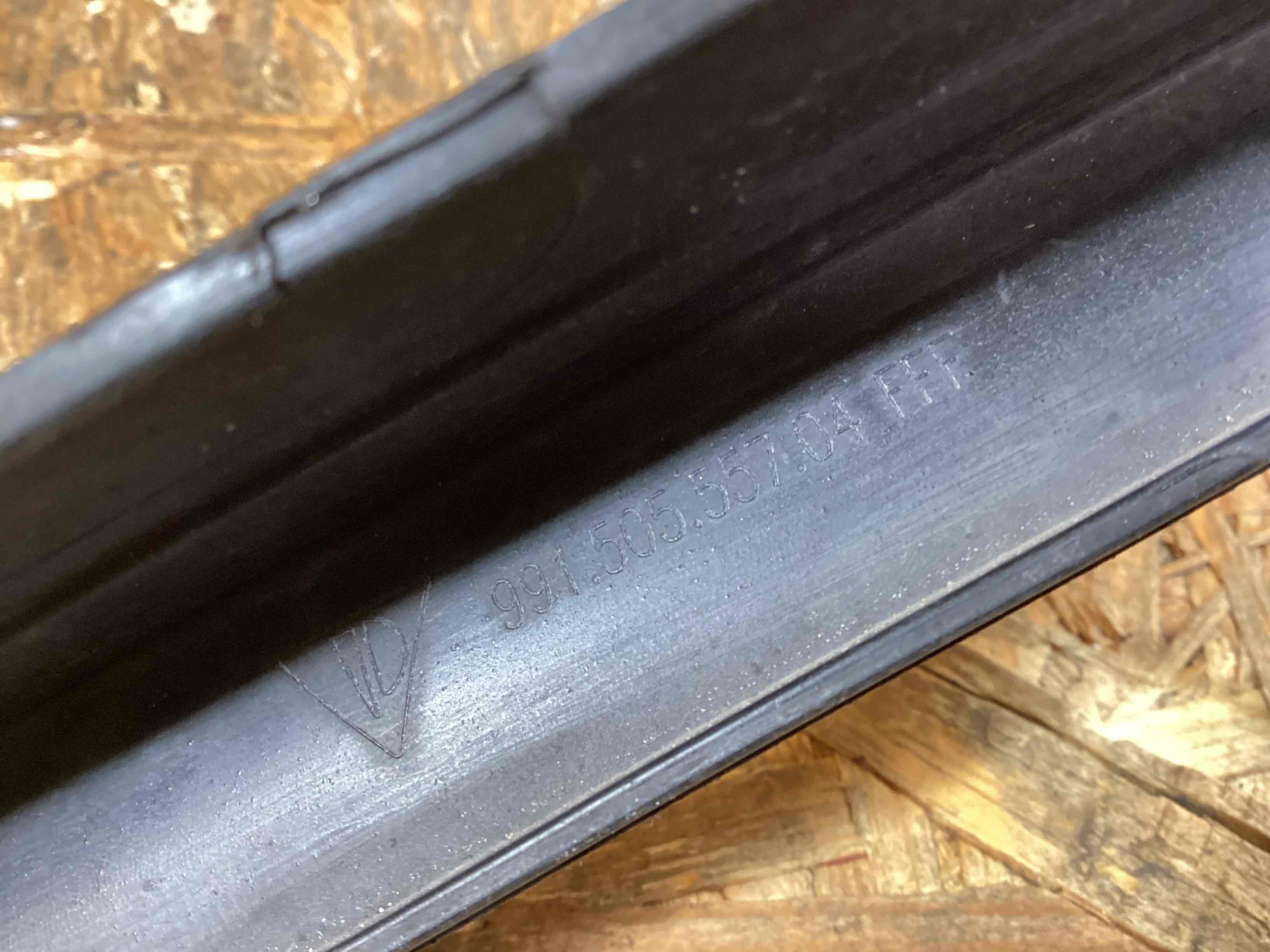 Накладка на бампер Porsche 911 250226-114