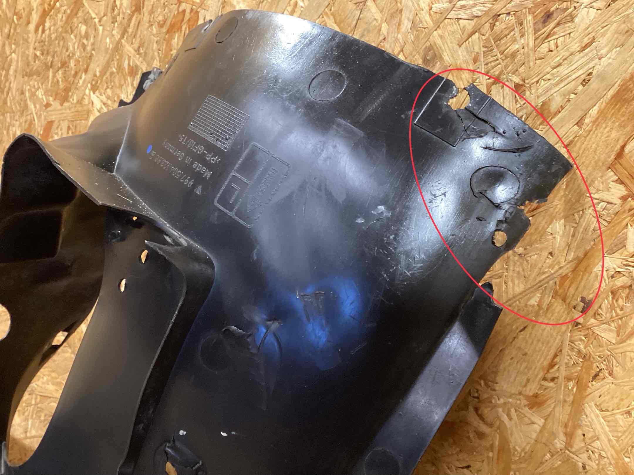 Защита арок передняя левая (подкрылок) Porsche 911 250226-119