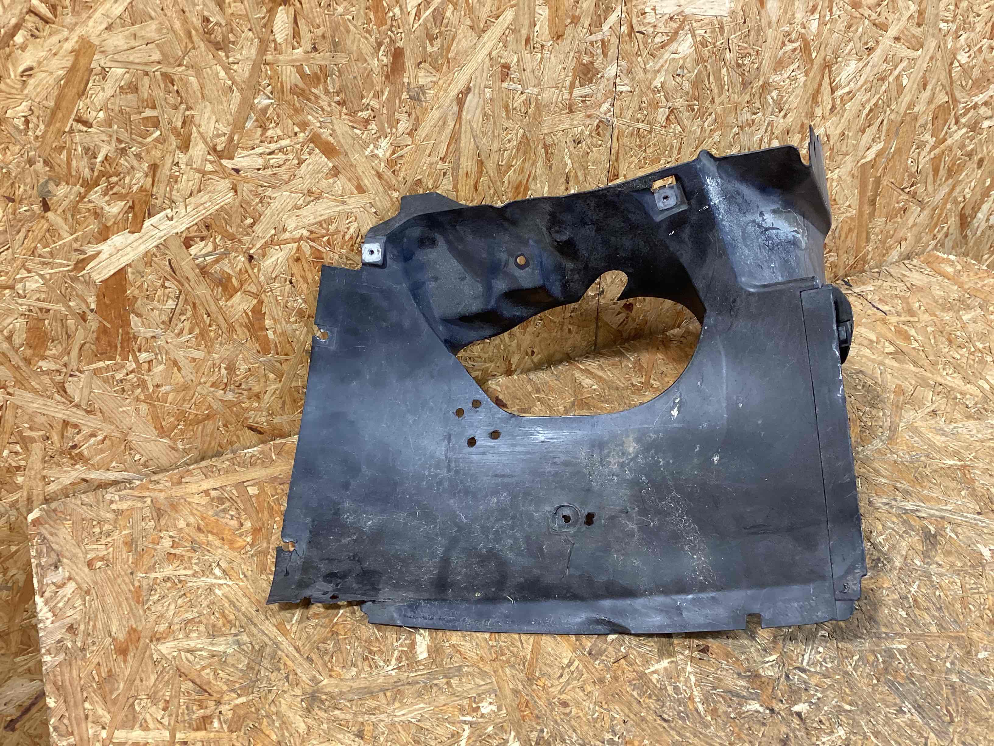 Защита арок передняя левая (подкрылок) Porsche 911 250226-119