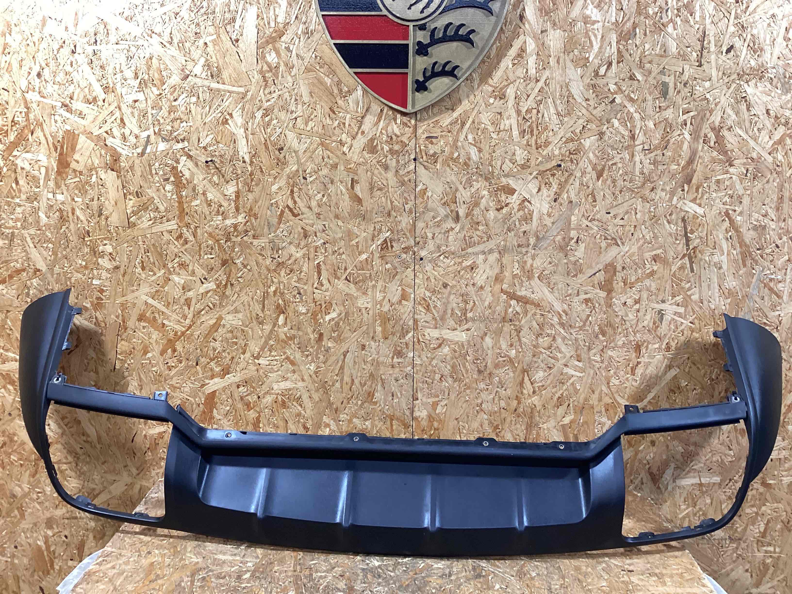 Накладка на бампер Porsche Cayenne 250226-120